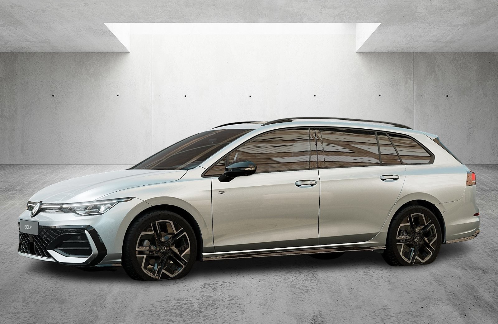 Golf Variant R-Line 1.5 l eTSI OPF DSG 360 ACC