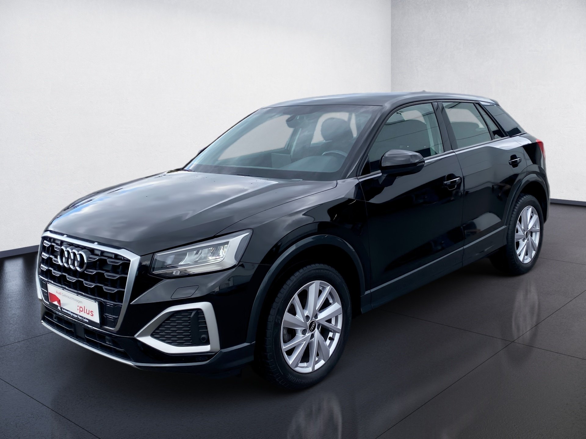 Q2 35 TFSI advanced S-tronic LED Navi RFK PDC SHZ