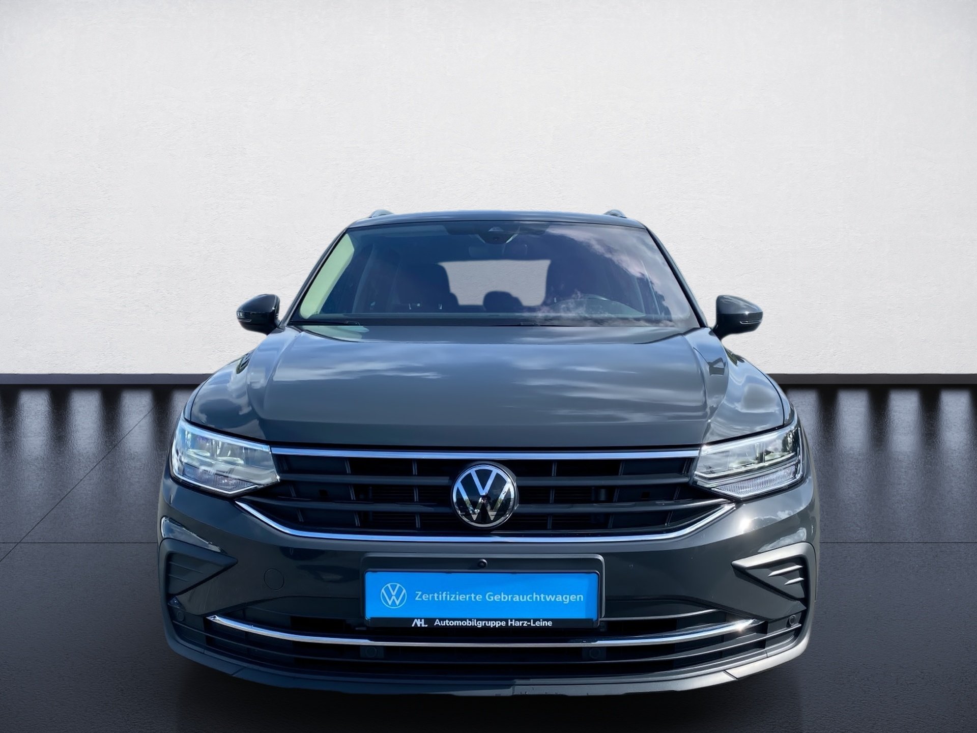 Tiguan 1.5 TSI Active DSG LED Navi ACC AHK Standhzg.