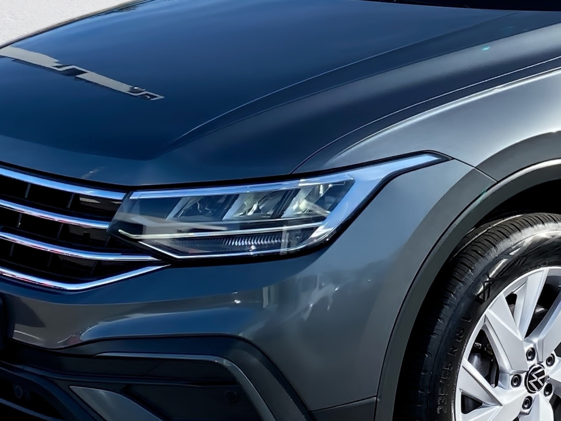 Tiguan Allspace 2.0 TDI Life DSG LED Navi ACC Pano HuD