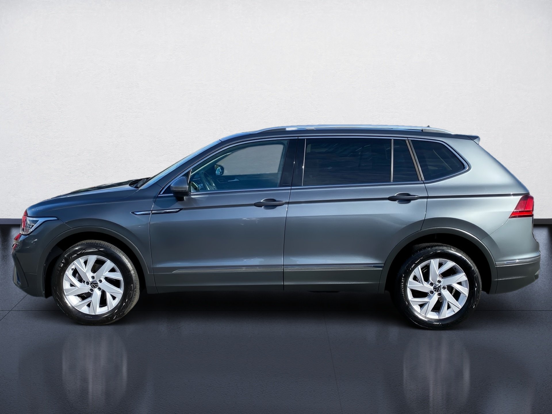 Tiguan Allspace 2.0 TDI Life DSG LED Navi ACC Pano HuD