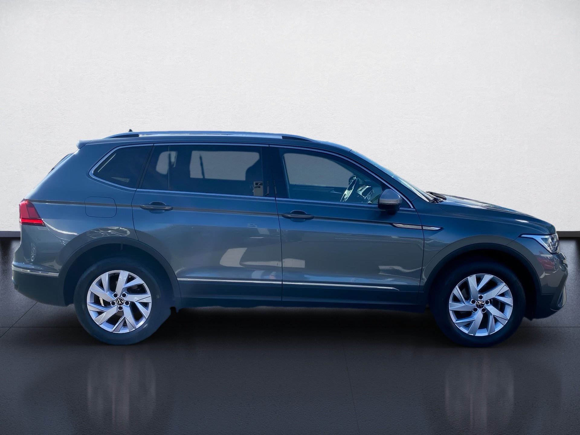 Tiguan Allspace 2.0 TDI Life DSG LED Navi ACC Pano HuD