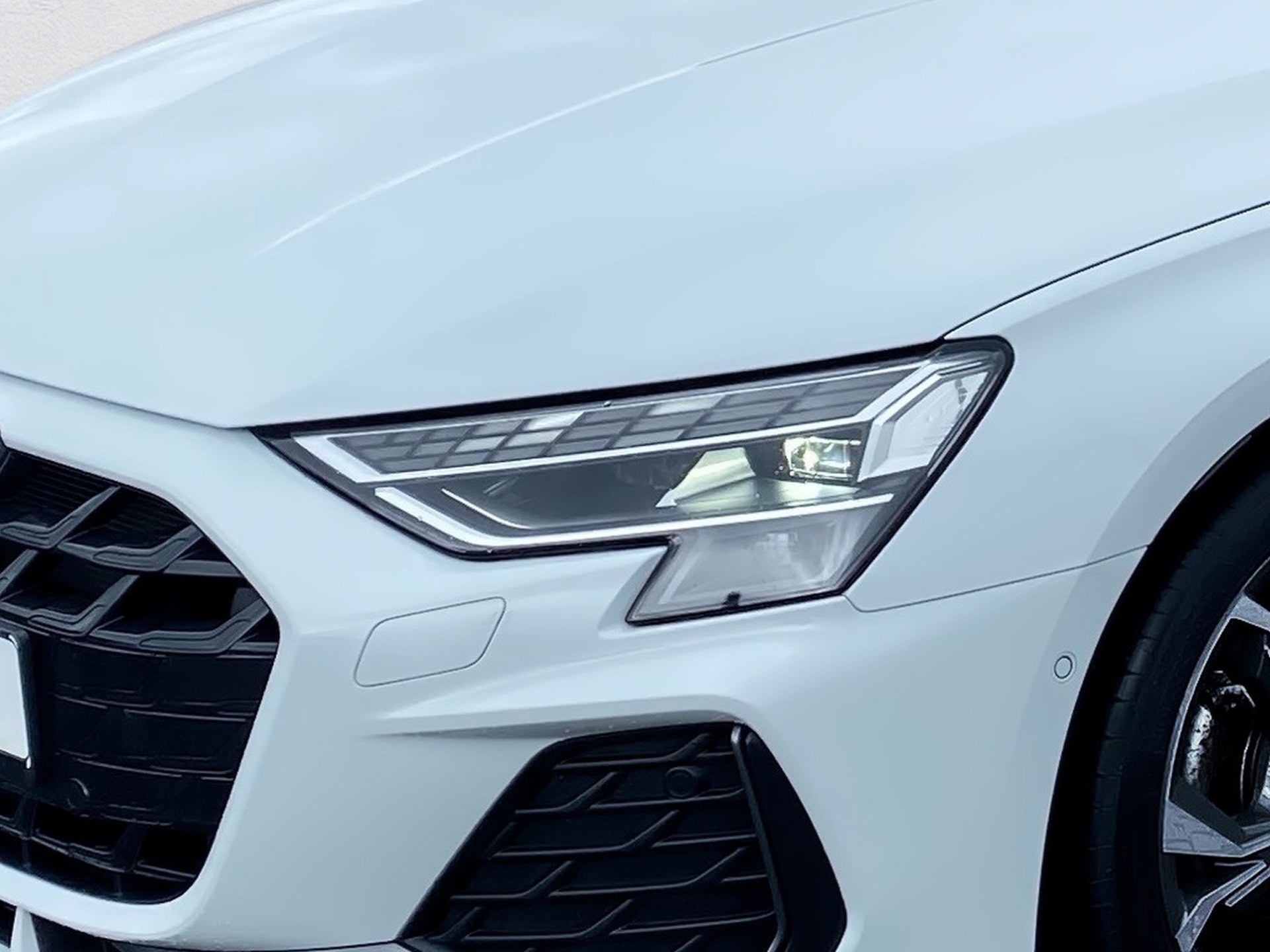 A3 Sportback 30 TFSI S line S-tronic LED Navi ACC Standhzg.