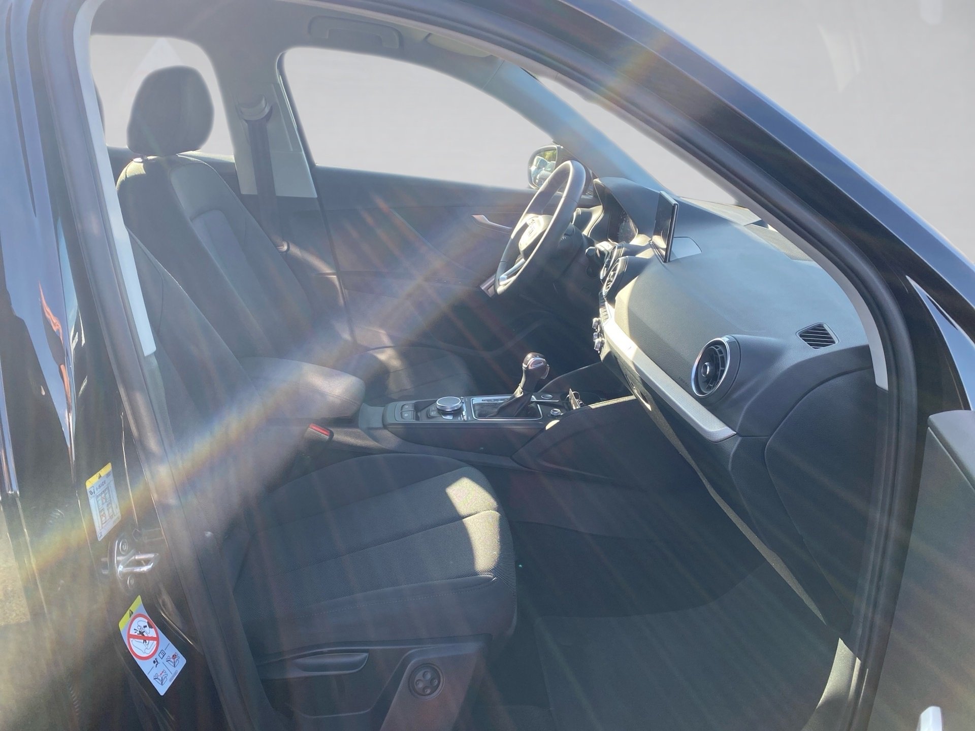 Q2 40 TFSI advanced quattro S-tronic LED Navi ACC RFK