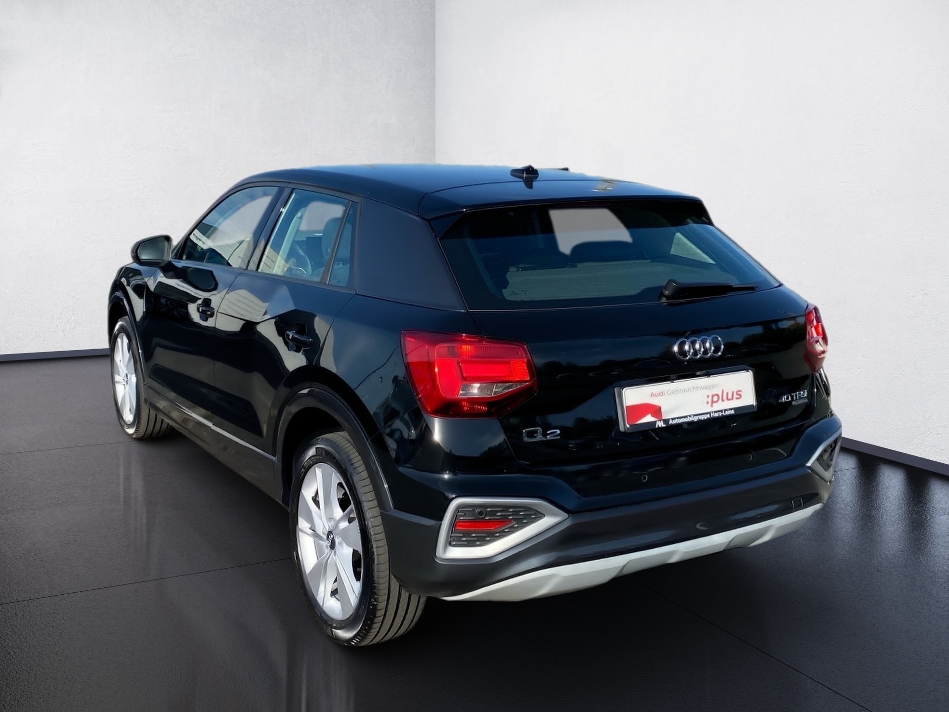 Q2 40 TFSI advanced quattro S-tronic LED Navi ACC RFK
