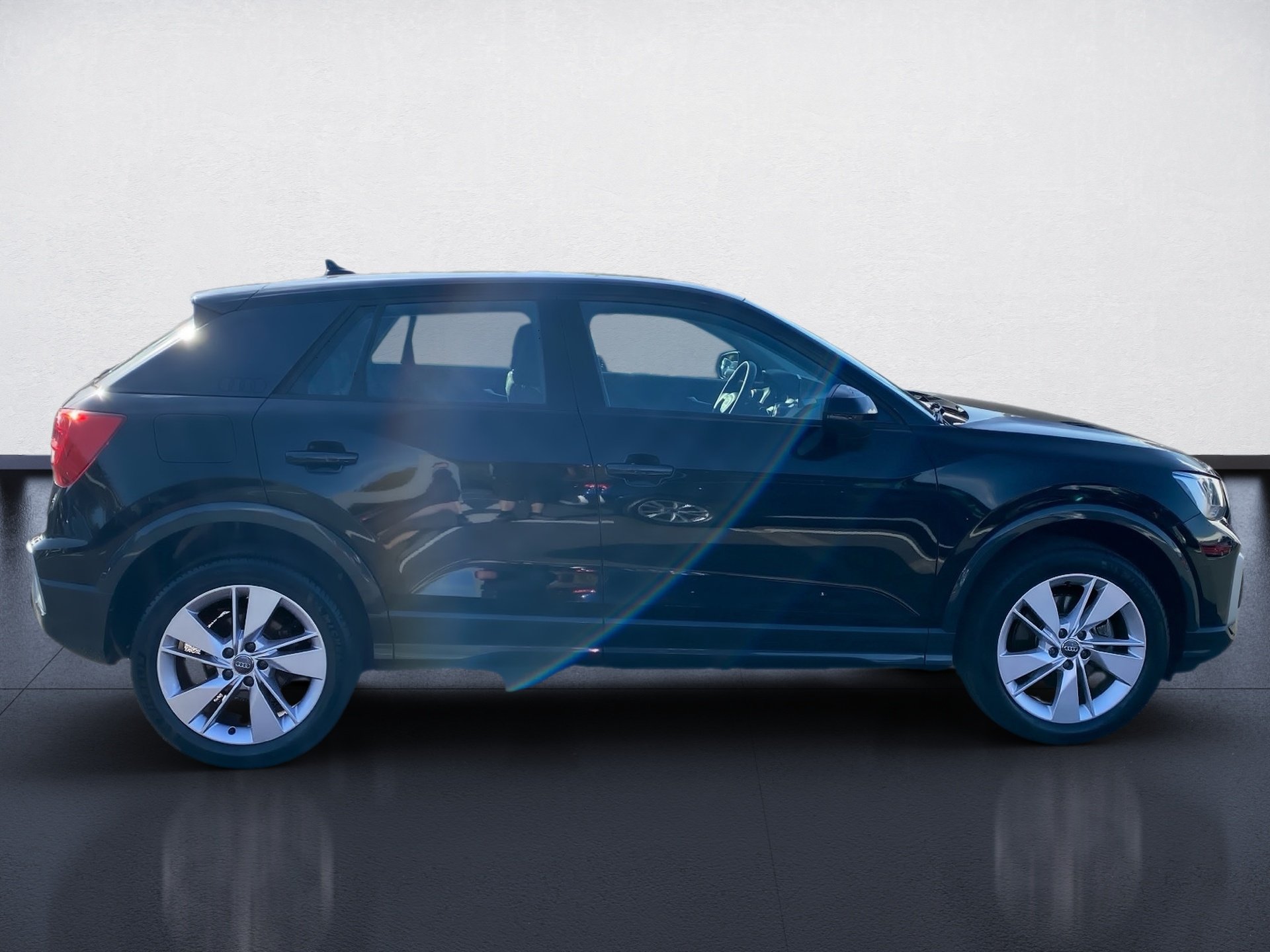 Q2 40 TFSI advanced quattro S-tronic LED Navi ACC RFK