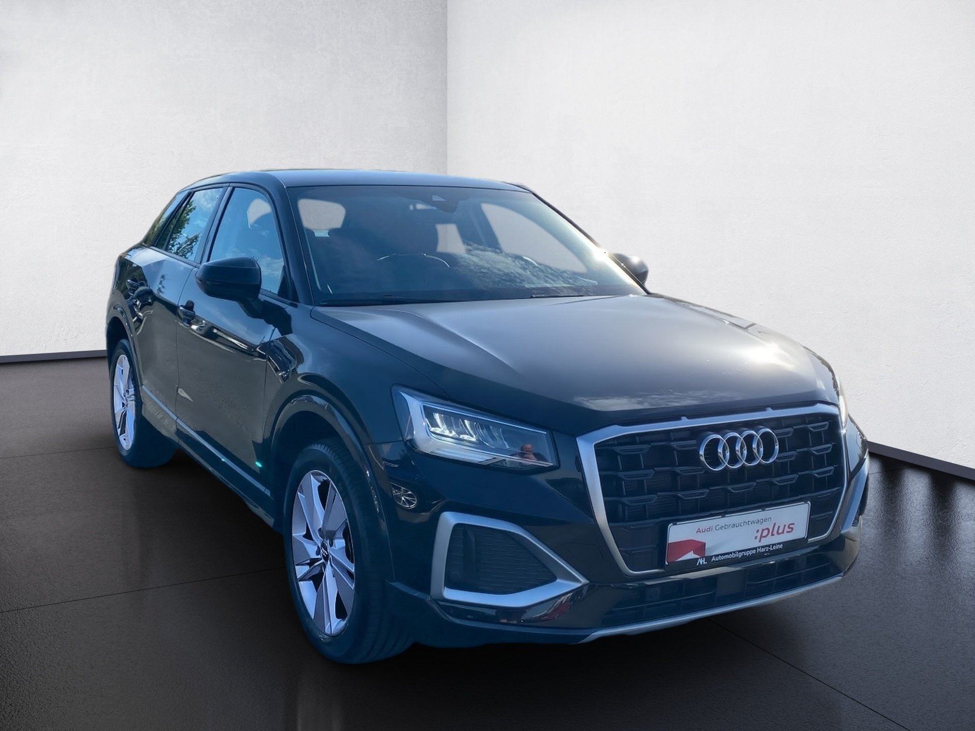 Q2 40 TFSI advanced quattro S-tronic LED Navi ACC RFK