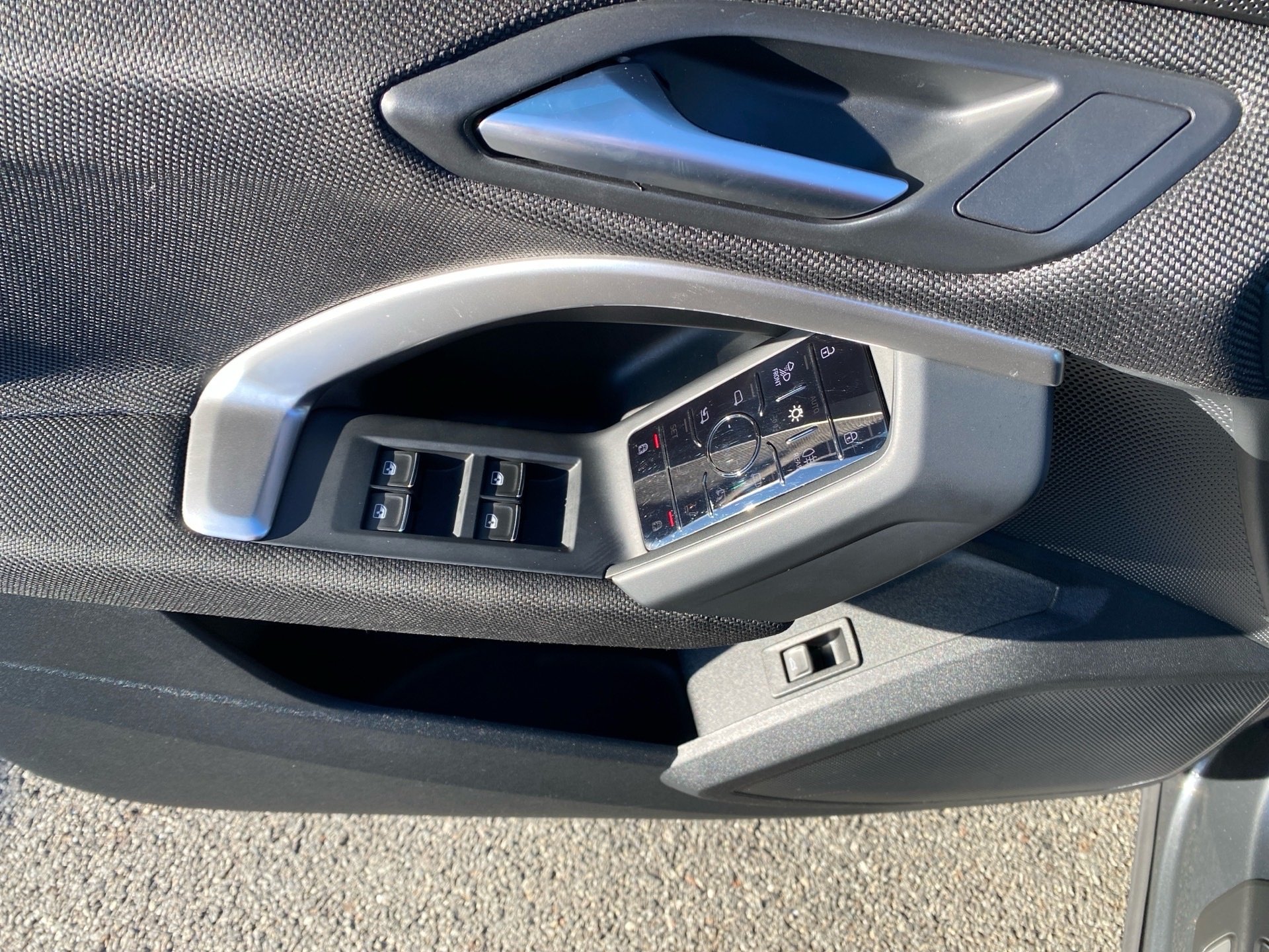 Q5 2.0 TDI advanced quattro S-tronic LED Navi Luft ACC AHK