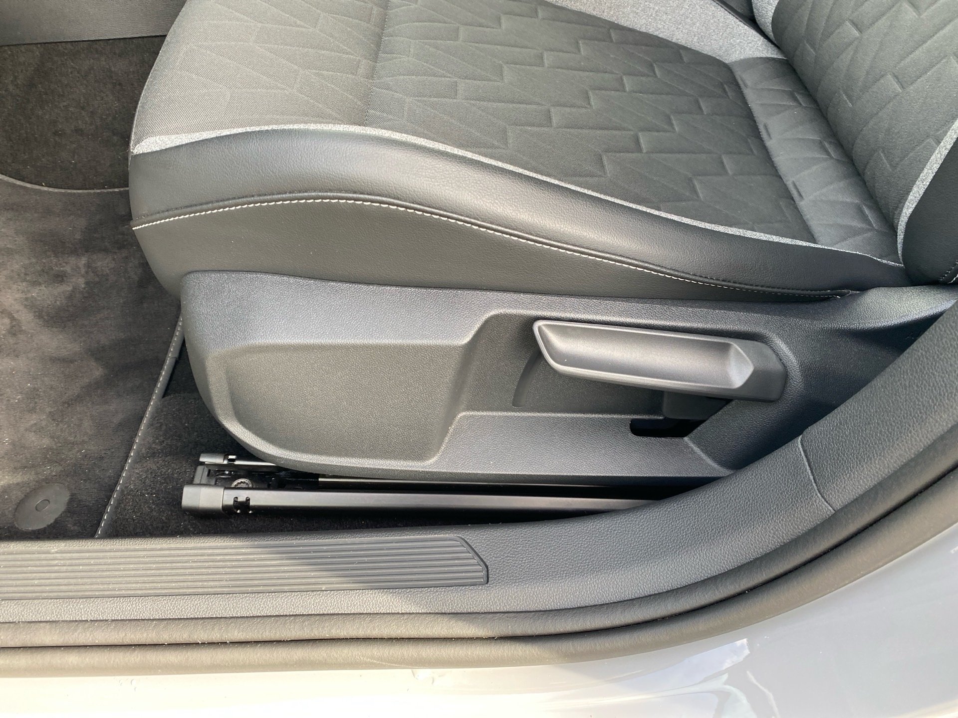 Golf VIII 1.5 TSI Energy LED Navi ACC RFK ACC