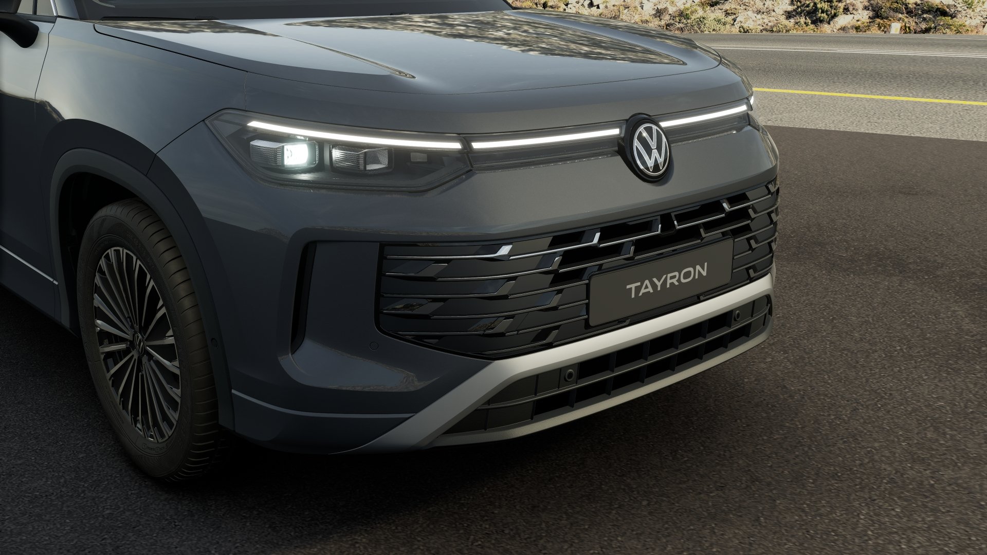 Tayron 1.5 e-Hybrid Elegance DSG AHK LED+ Navi Massage DCC Pro