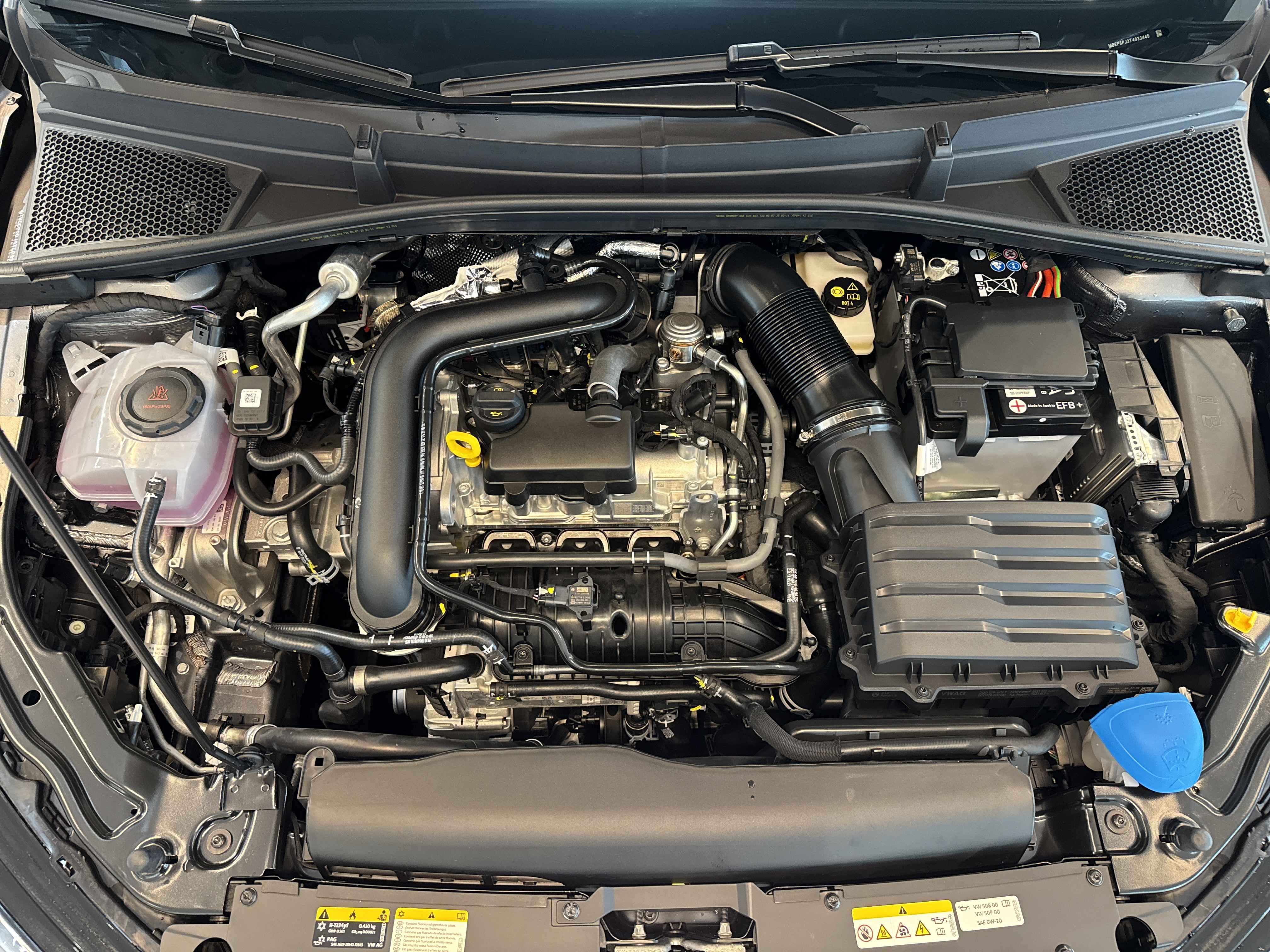 Fabia 1.0 TSI Tour SmartLink DAB LED RFK Kam. LM