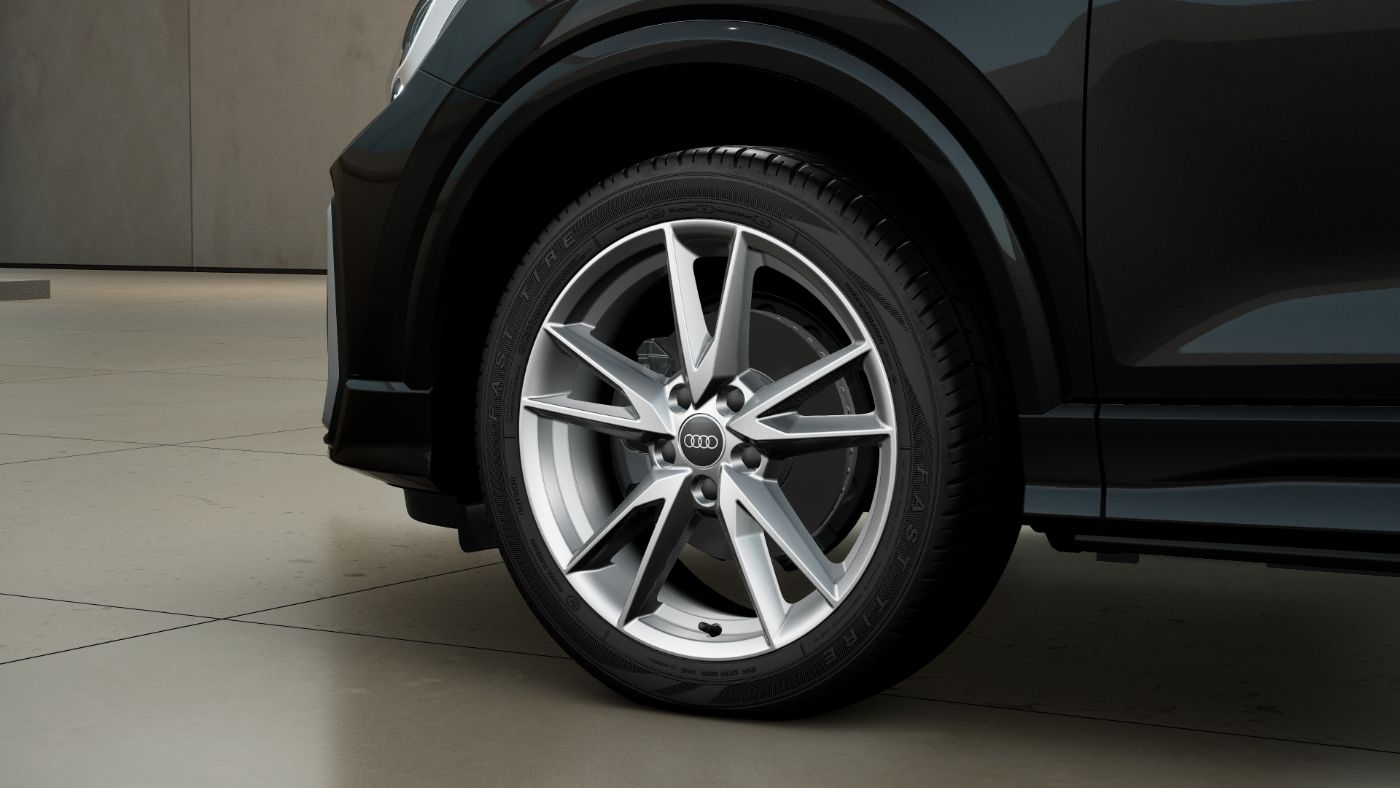 Q2 S line 35 TFSI 110(150)  S tronic AHK AUT LED