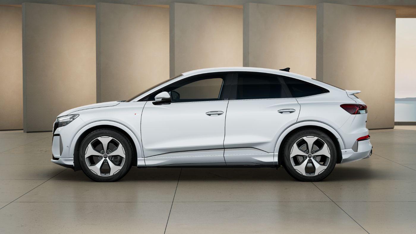 Q4 Sportback e-tron performance 210 kW 360 4xSHZ