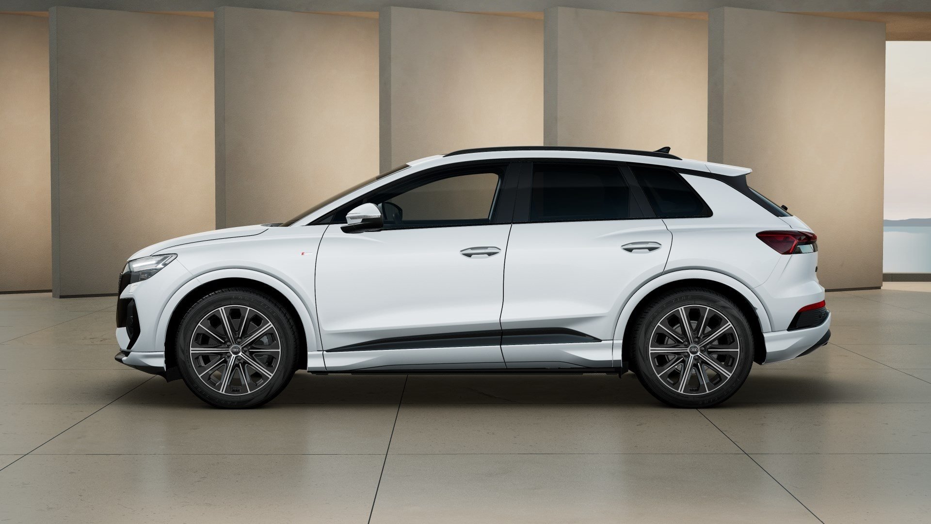 Q4 e-tron 45 e-tron Panorama Matrix LED SONOS LM