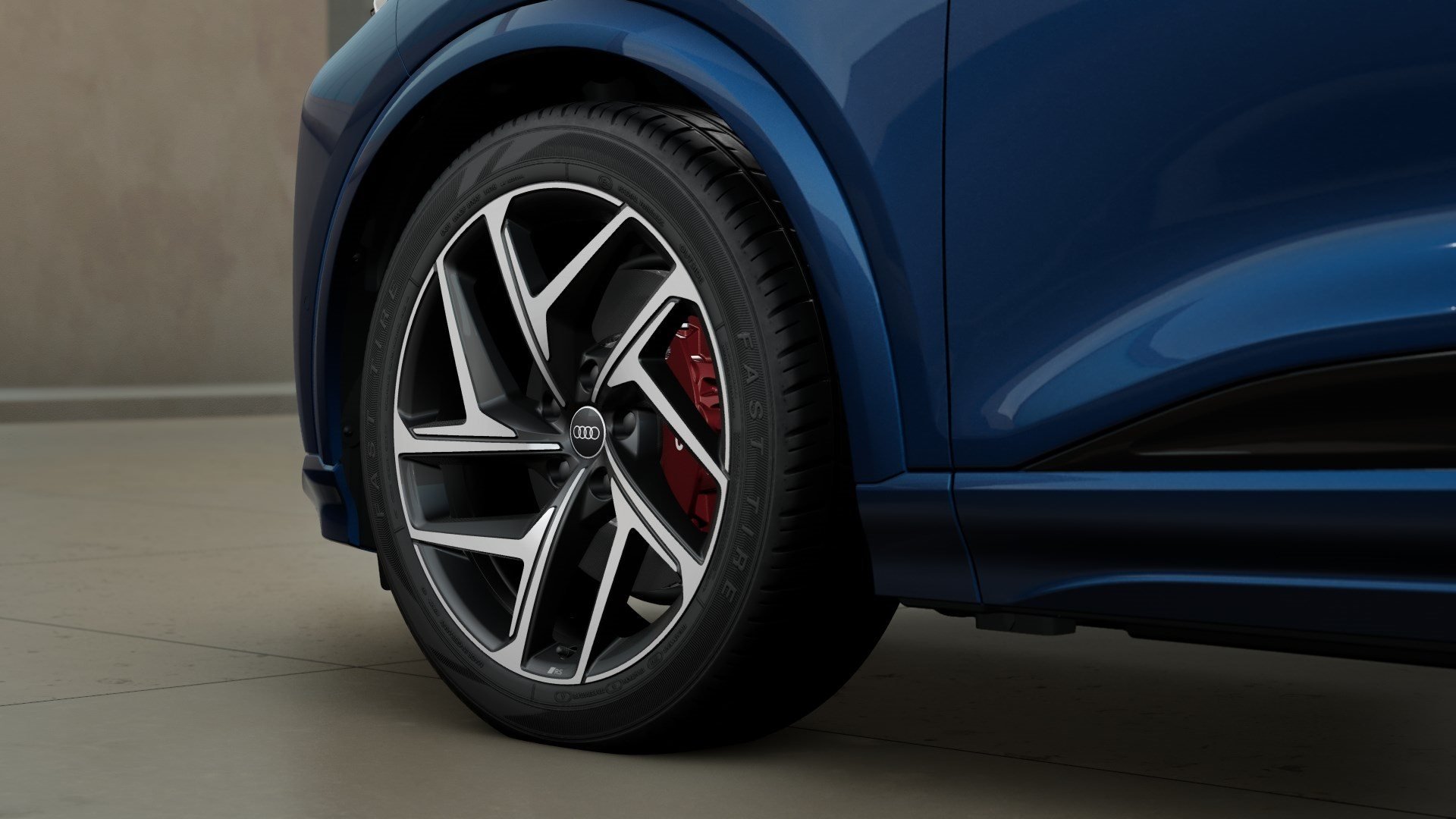 SQ6 e-tron 360 kW quattro edition one AHK Pano HuD