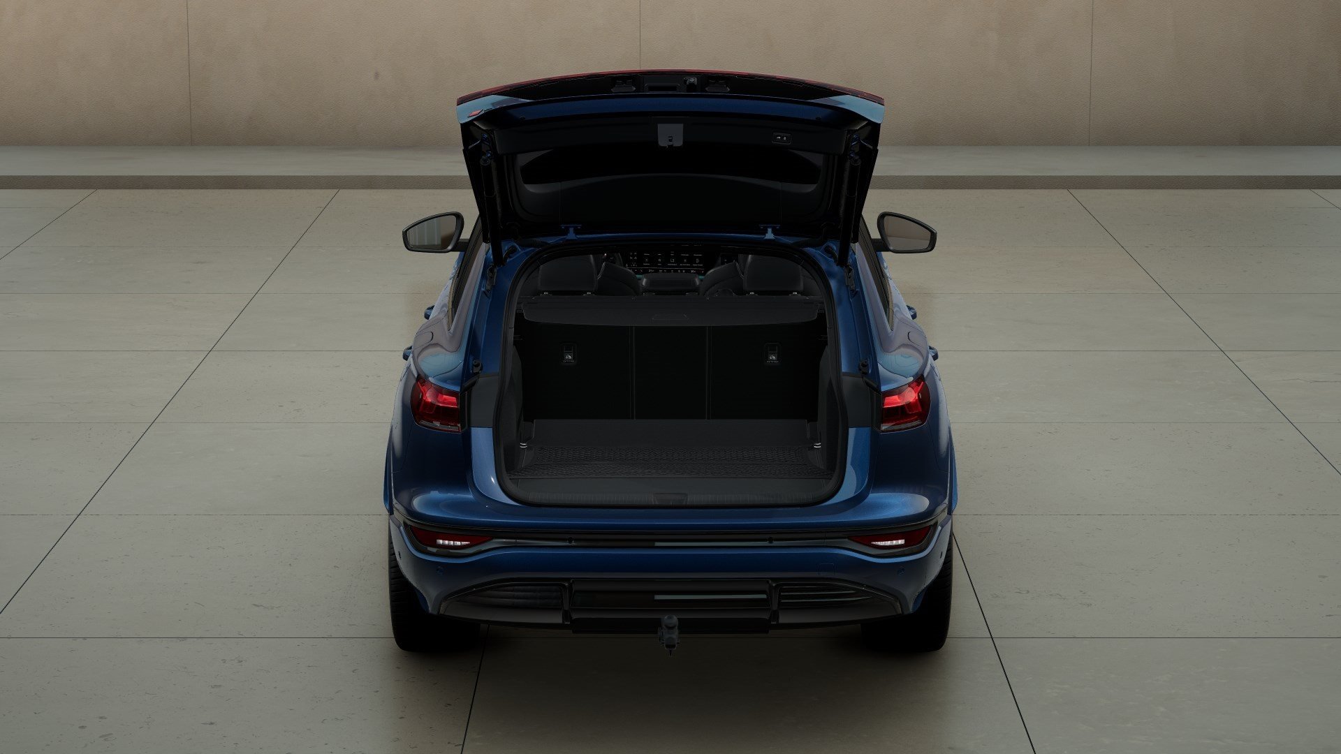 SQ6 e-tron 360 kW quattro edition one AHK Pano HuD