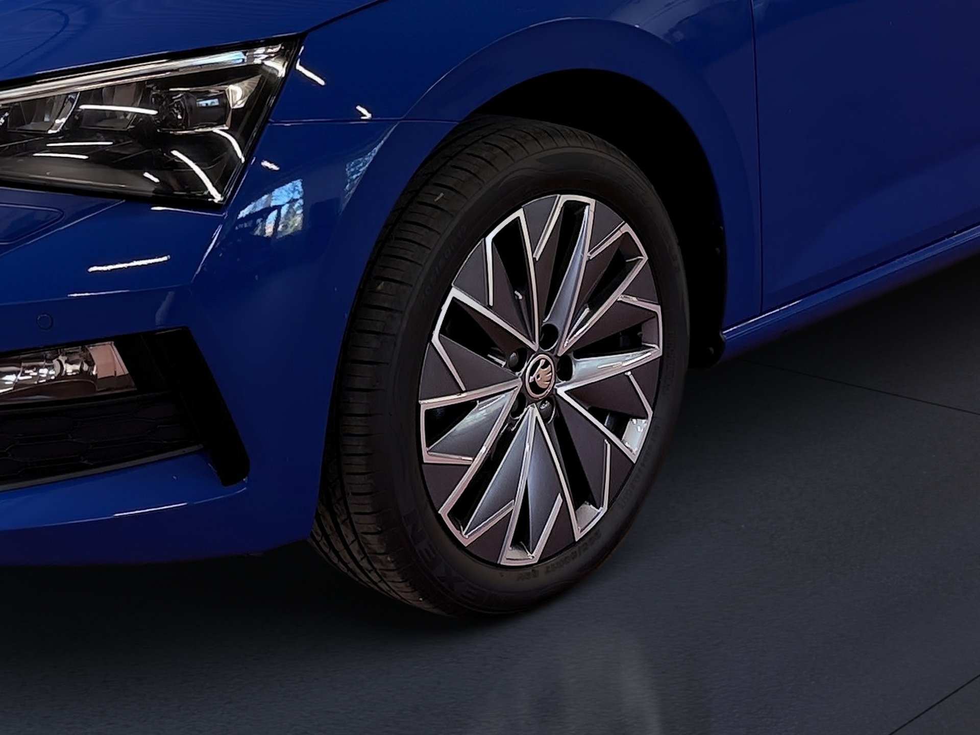 Scala 1.0 TSI Tour LED Navi PDC SHZ 2xKlima Kam.