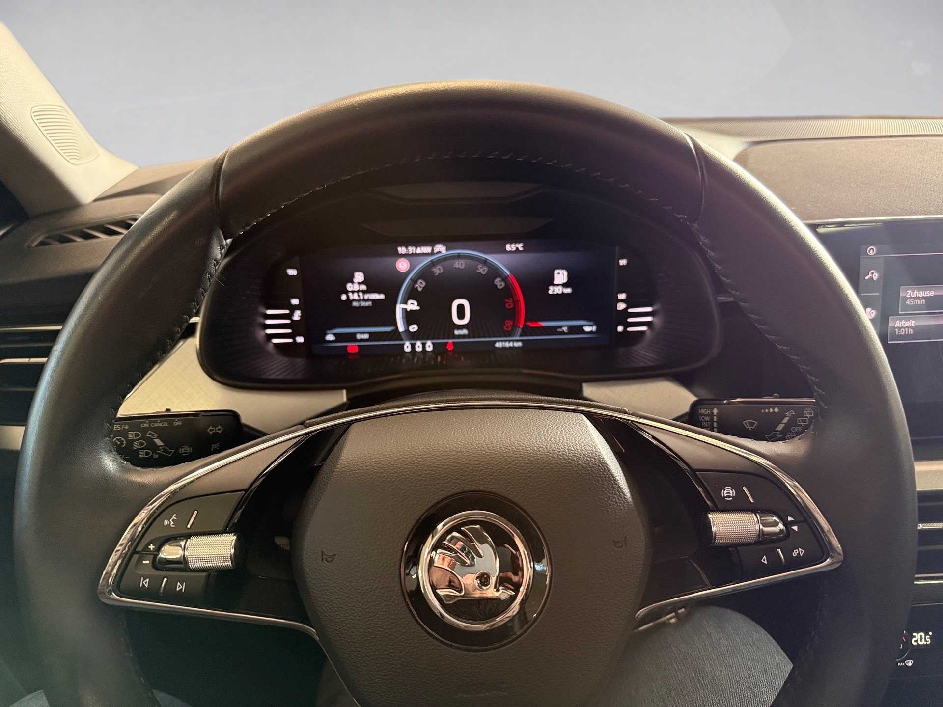 Scala 1.0 TSI Tour LED Navi PDC SHZ 2xKlima Kam.