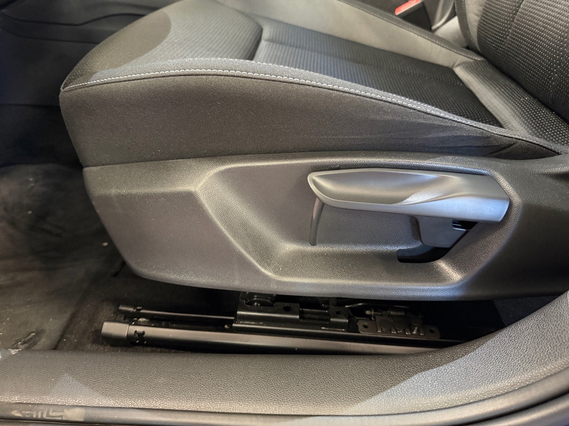 Scala 1.0 TSI Tour LED Navi PDC SHZ 2xKlima Kam.