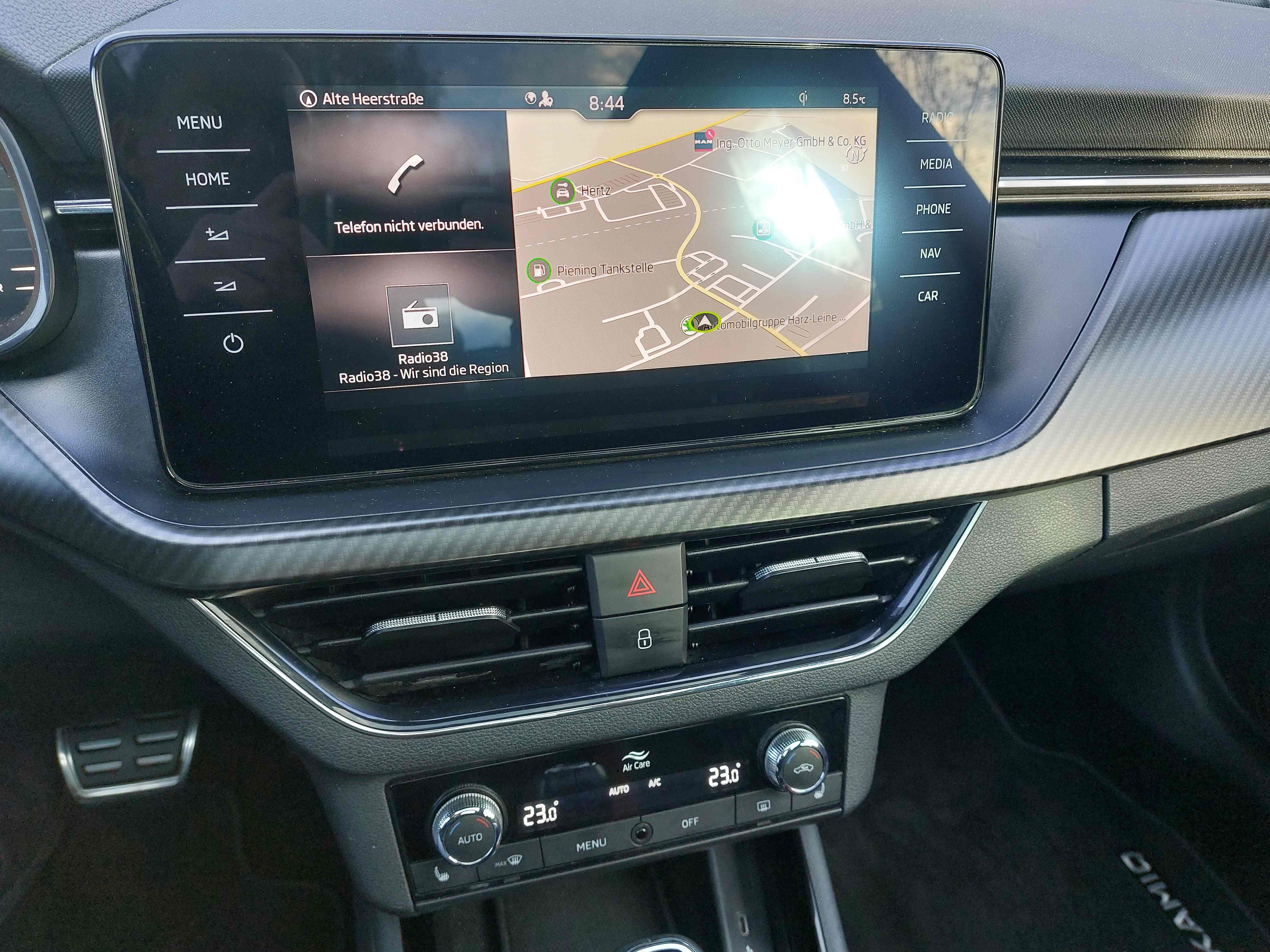 Kamiq 1.5 TSI Monte Carlo DSG LED Navi ACC AHK RFK Pano