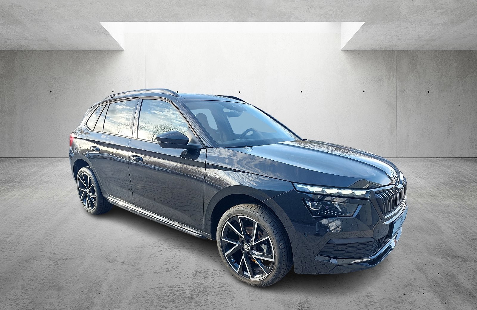 Kamiq 1.5 TSI Monte Carlo DSG LED Navi ACC AHK RFK Pano