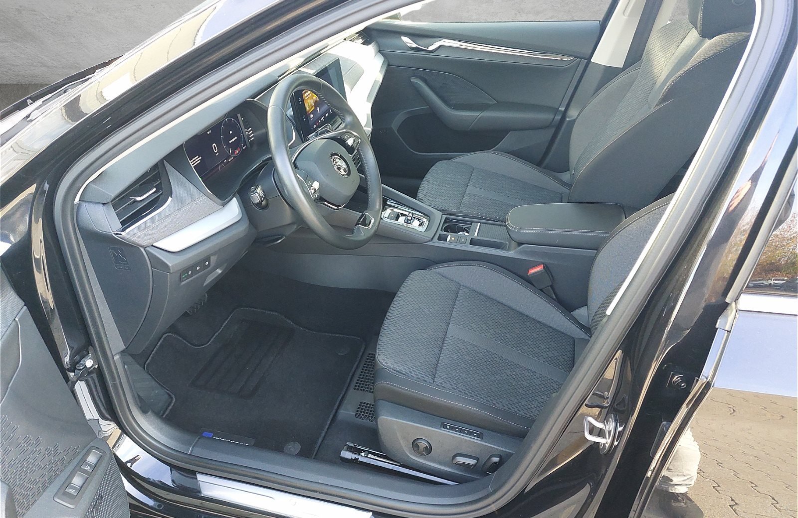 Octavia Combi 1.4 TSI Style iV DSG LED PDC DAB Canton Smart Link