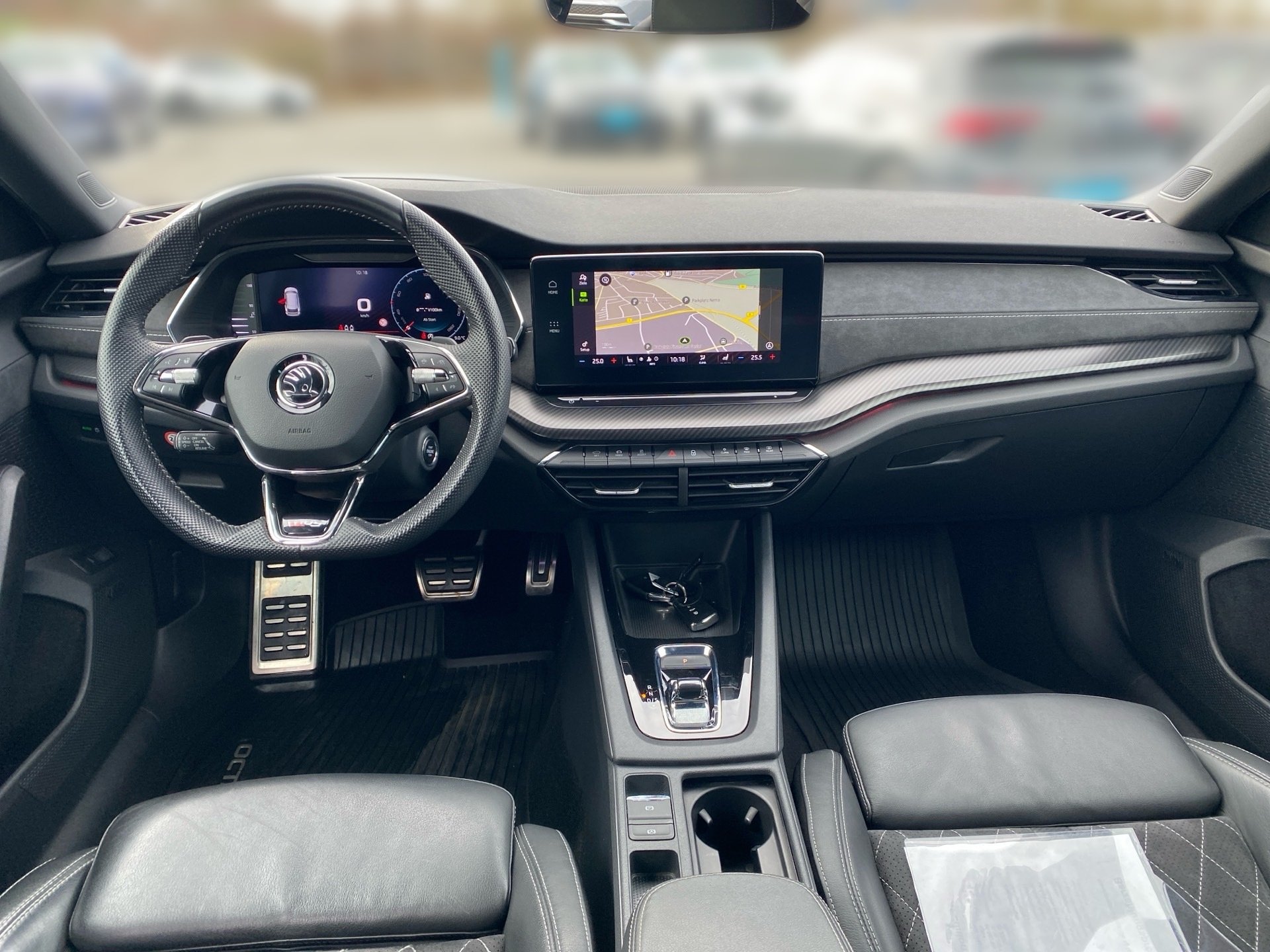 Octavia Combi RS 2.0 TSI First Edition DSG LED Navi ACC AHK Standhzg.