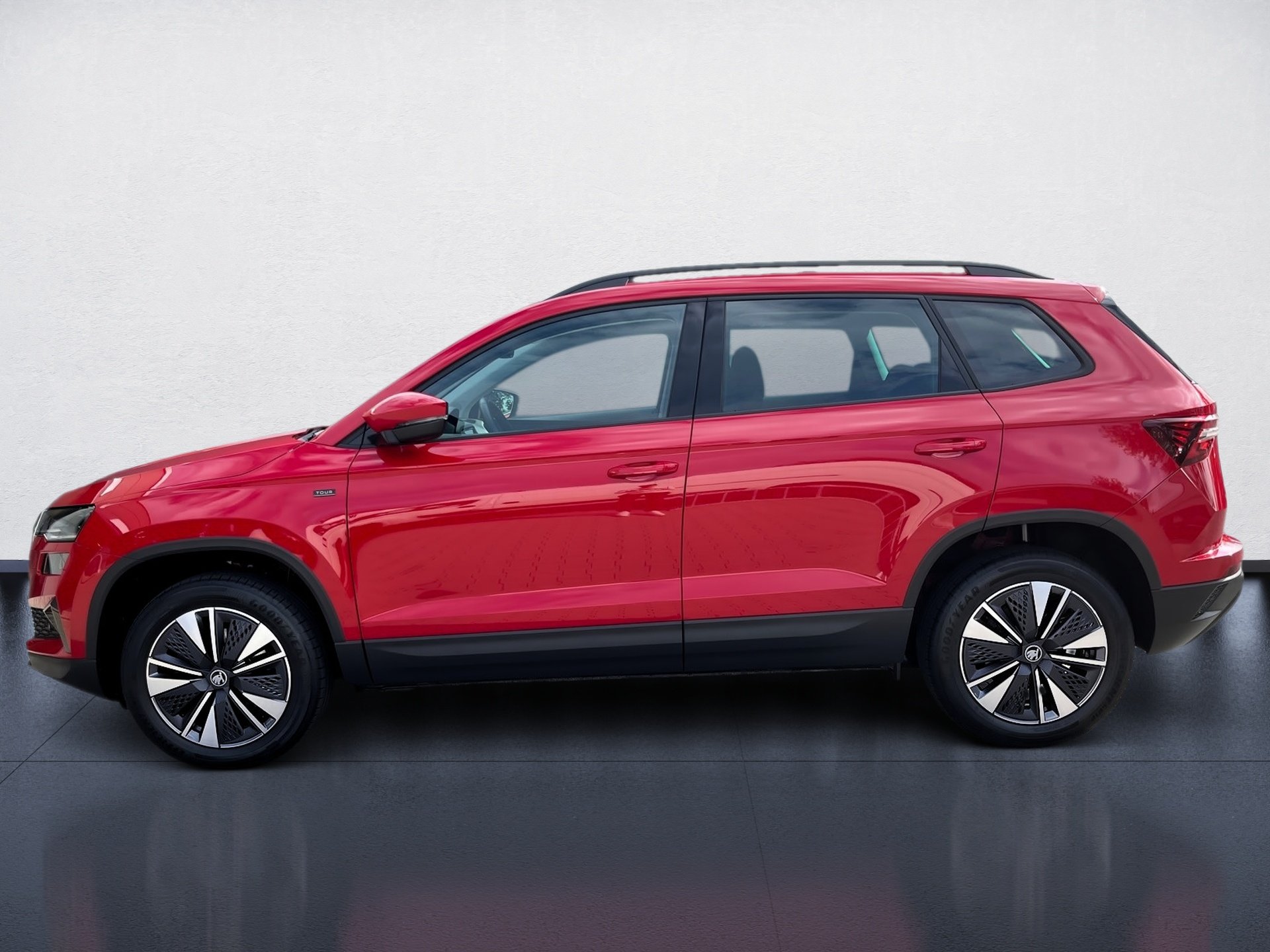 Karoq 1.5 TSI Tour DSG Matrix AHK Navi ACC RFK SmartLink