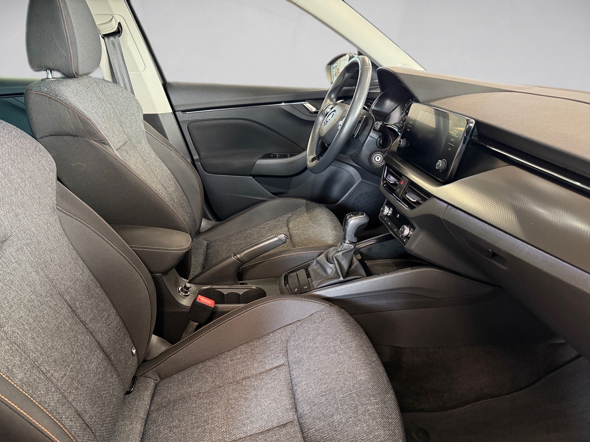 Kamiq Ambition 1.0 TSI Clever DSG LED AHK PDC RFK SHZ