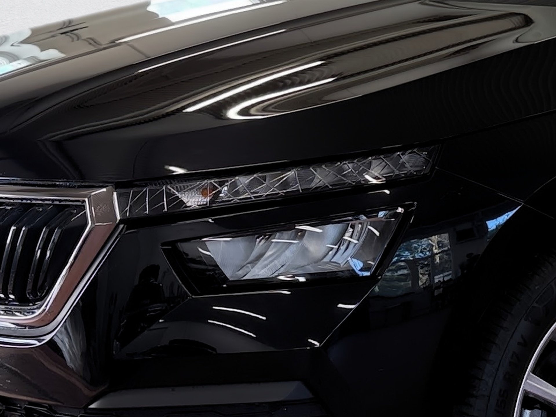 Kamiq Ambition 1.0 TSI Clever DSG LED AHK PDC RFK SHZ