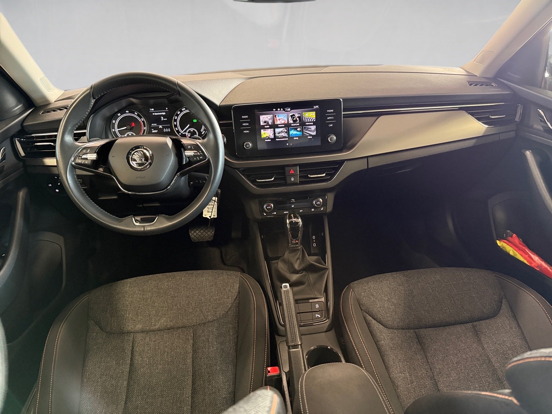 Kamiq Ambition 1.0 TSI Clever DSG LED AHK PDC RFK SHZ