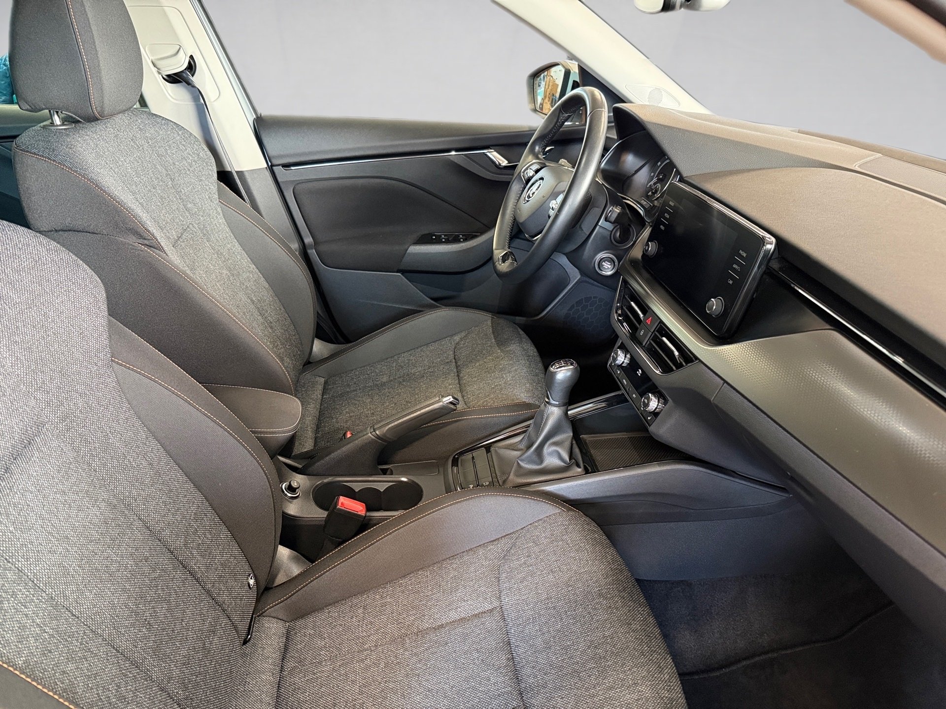 Kamiq 1.5 TSI Clever LED ACC AHK RFK 2xKlima ACC