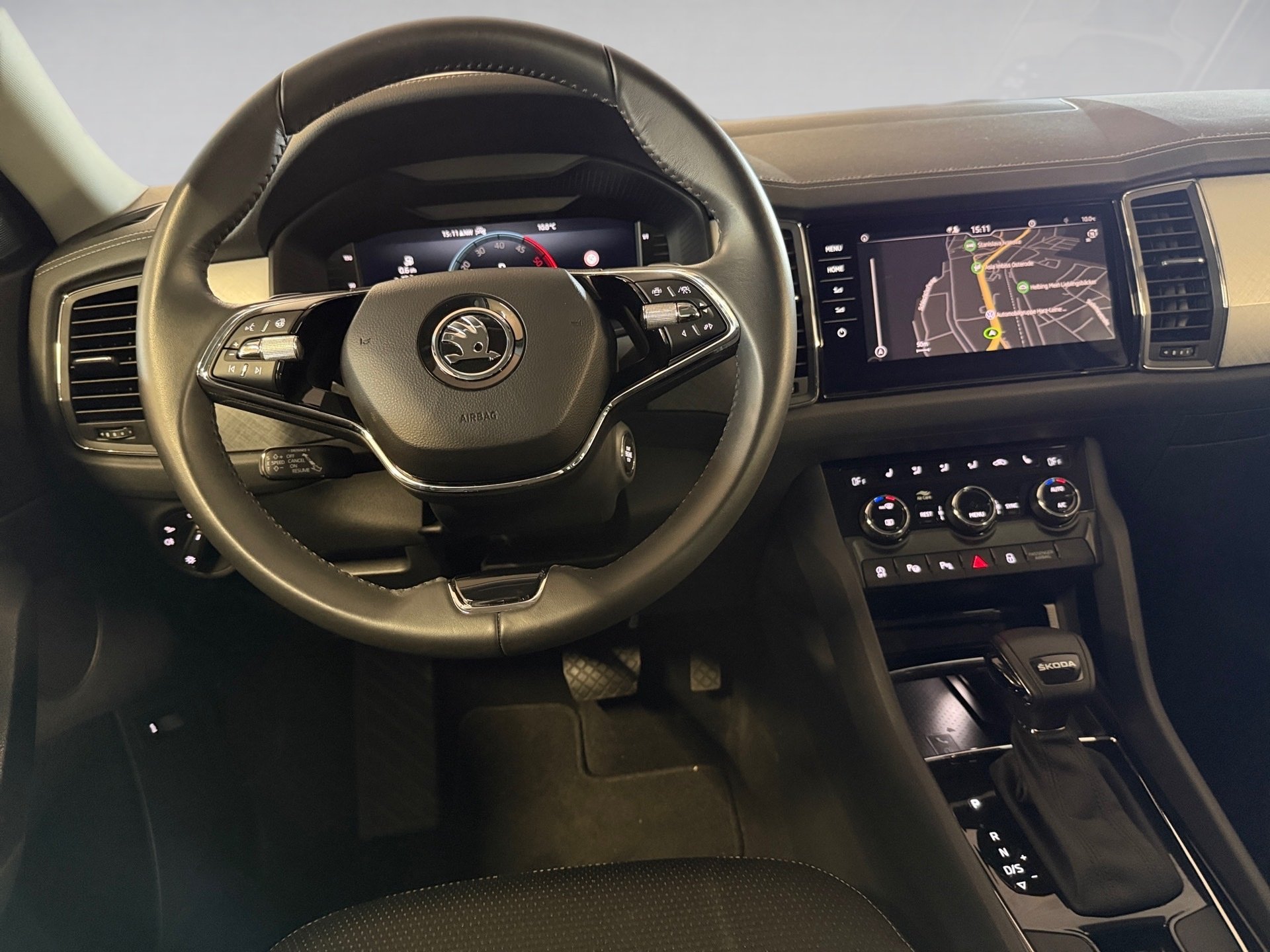 Kodiaq 2.0 TDI Tour DSG LED Navi RFK ACC