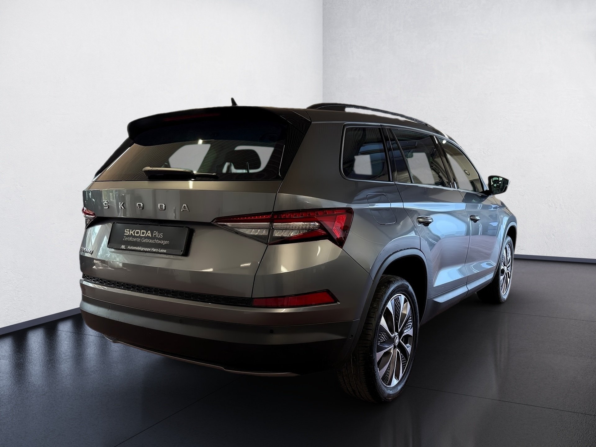 Kodiaq 2.0 TDI Tour DSG LED Navi RFK ACC