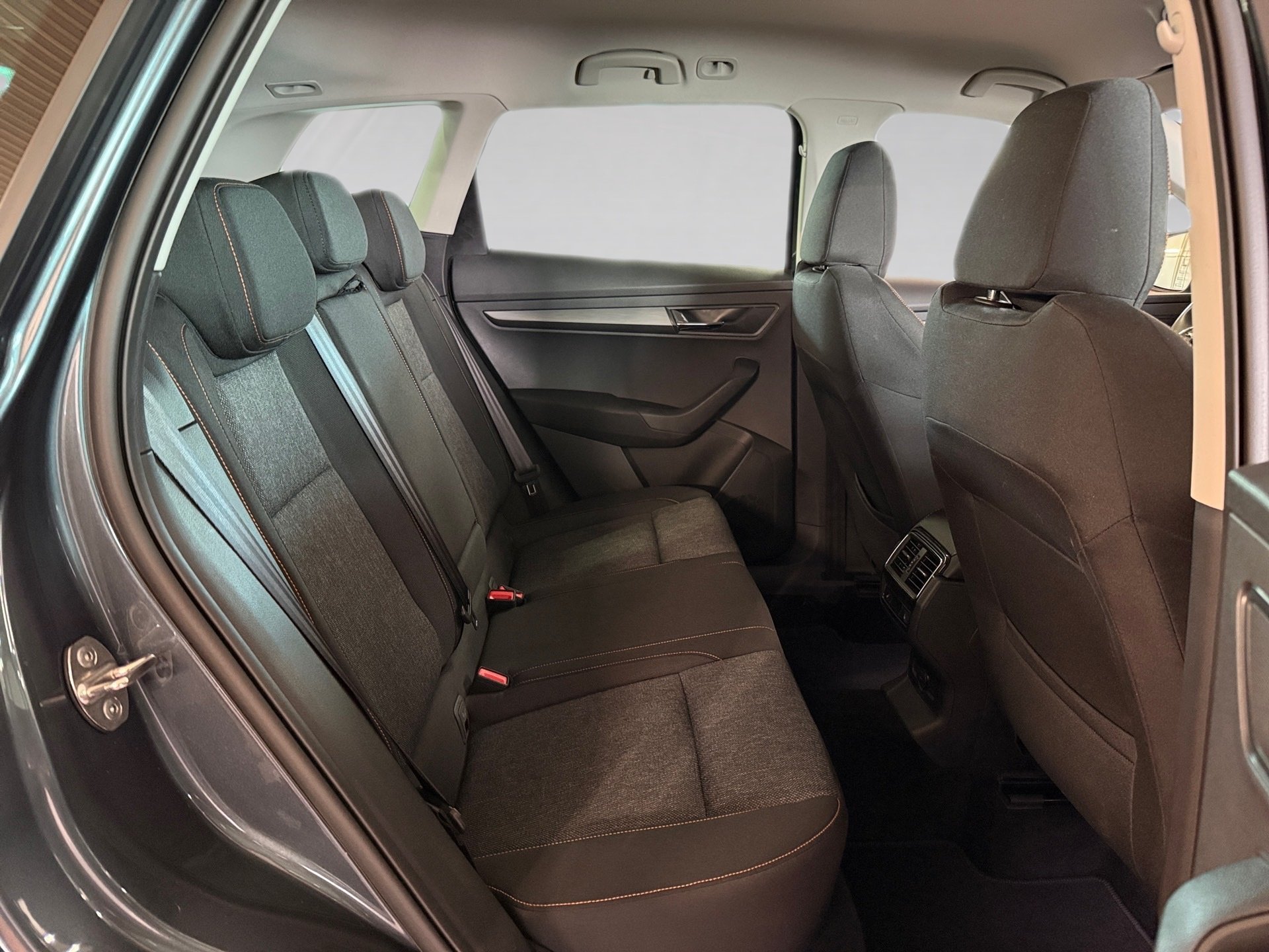 Karoq 2.0 TDI Clever 4x4 DSG LED Navi RFK SHZ