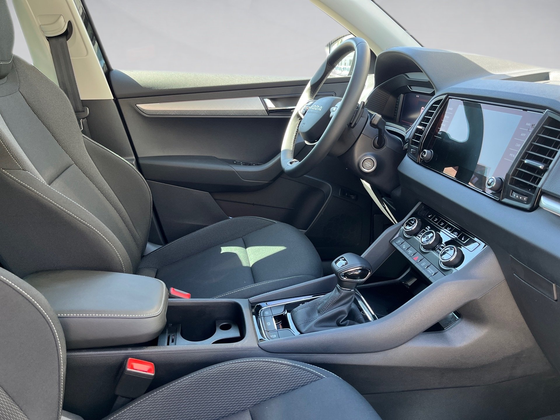 Karoq 2.0 TDI Tour DSG AHK Navi 360° SmartLink