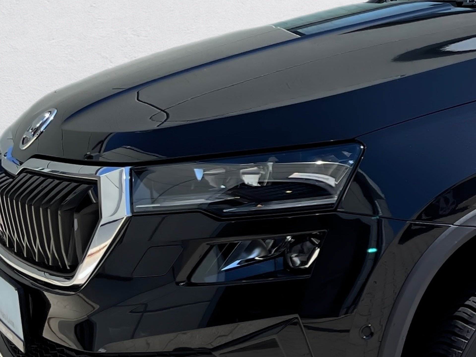 Karoq 2.0 TDI Tour DSG AHK Navi 360° SmartLink