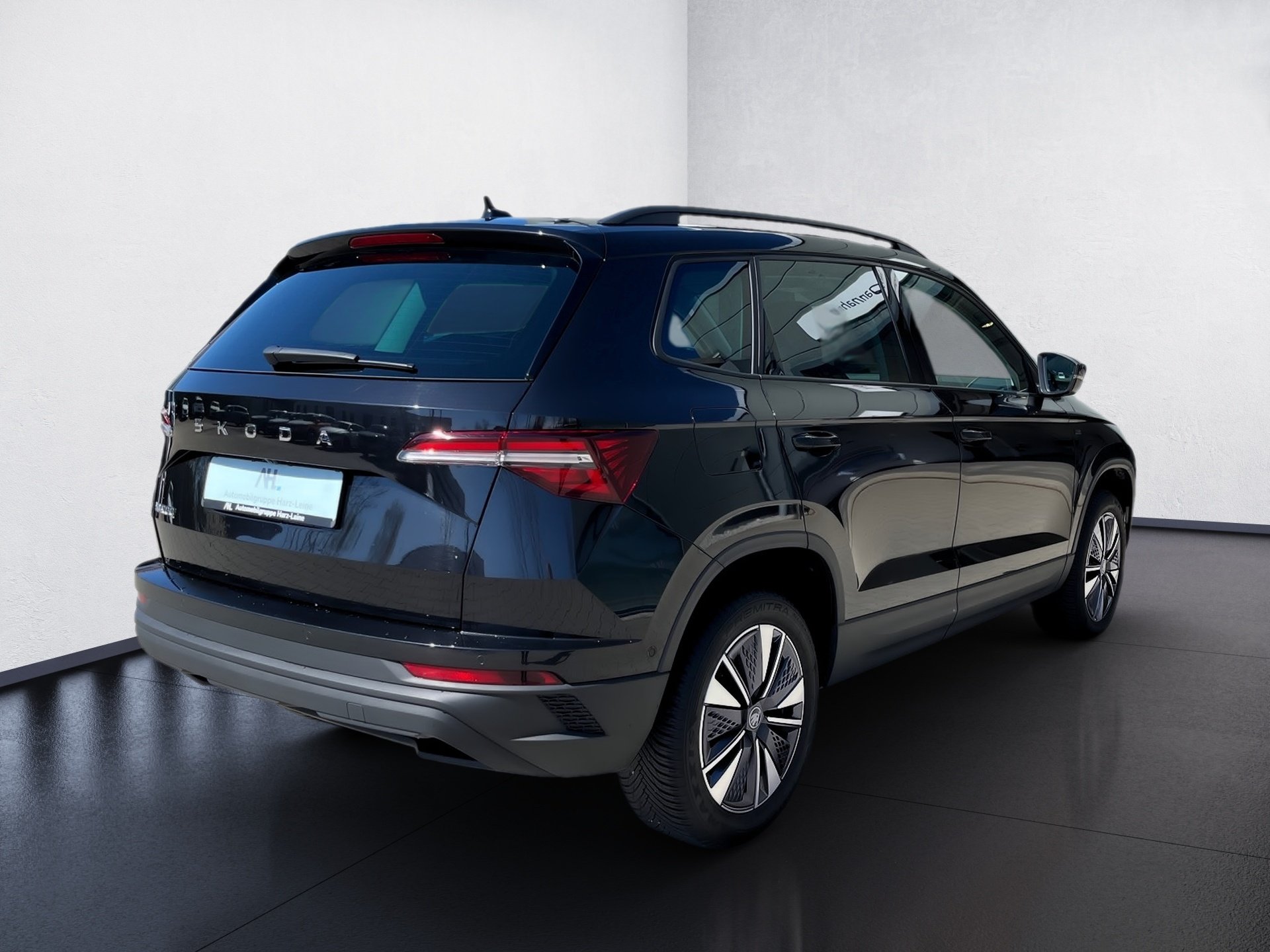 Karoq 2.0 TDI Tour DSG AHK Navi 360° SmartLink