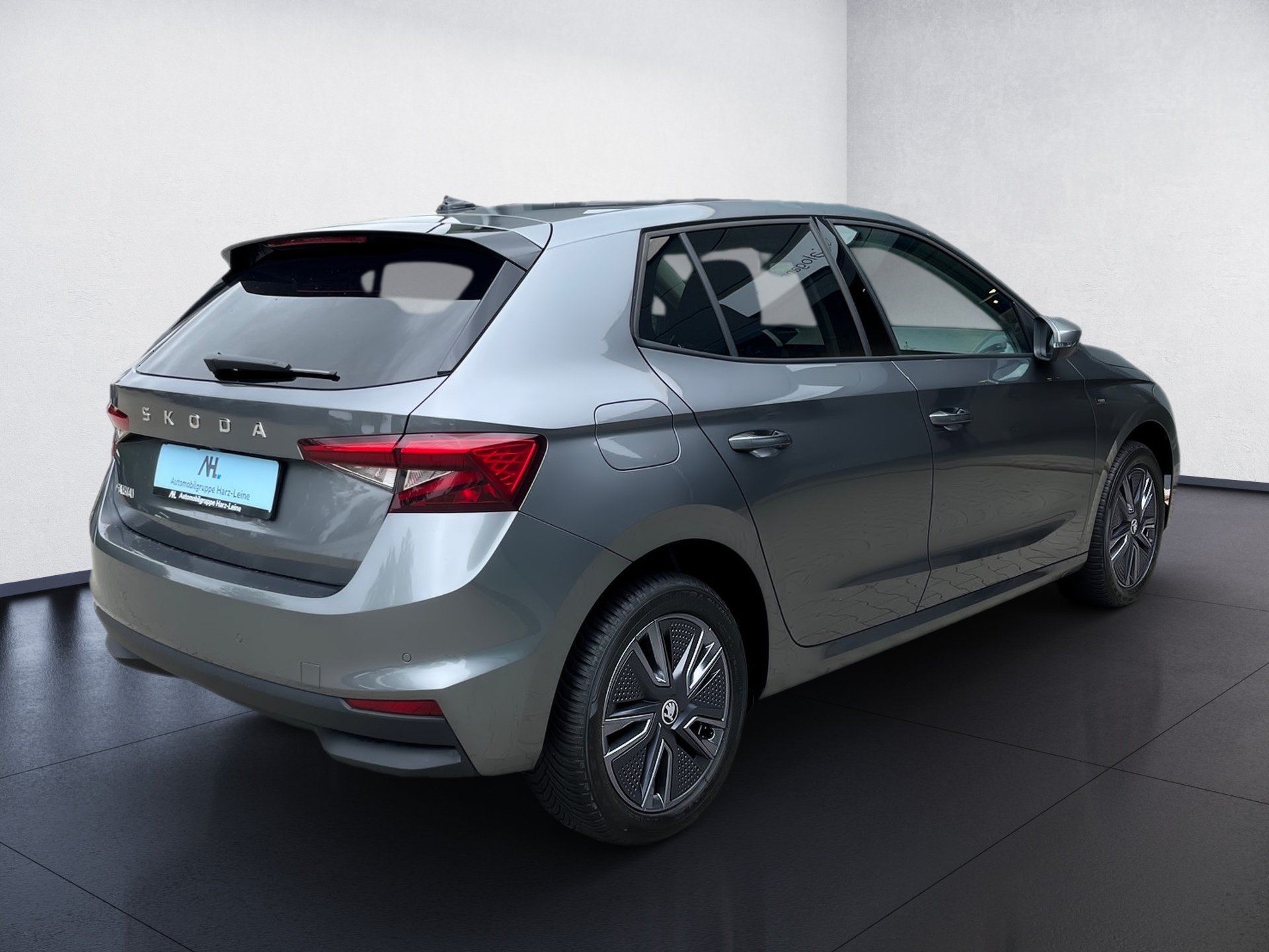 Fabia 1.0 TSI Tour LED PDC GRA RFK SmartLink LED