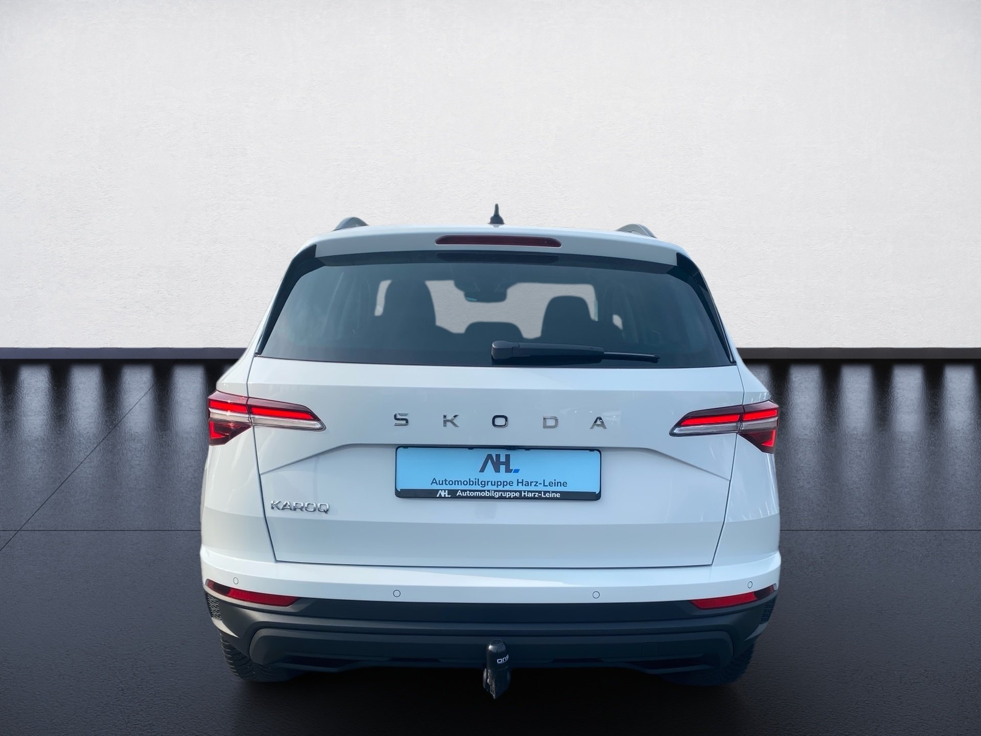 Karoq 1.5 TSI Tour DSG AHK Matrix Navi LED RFK