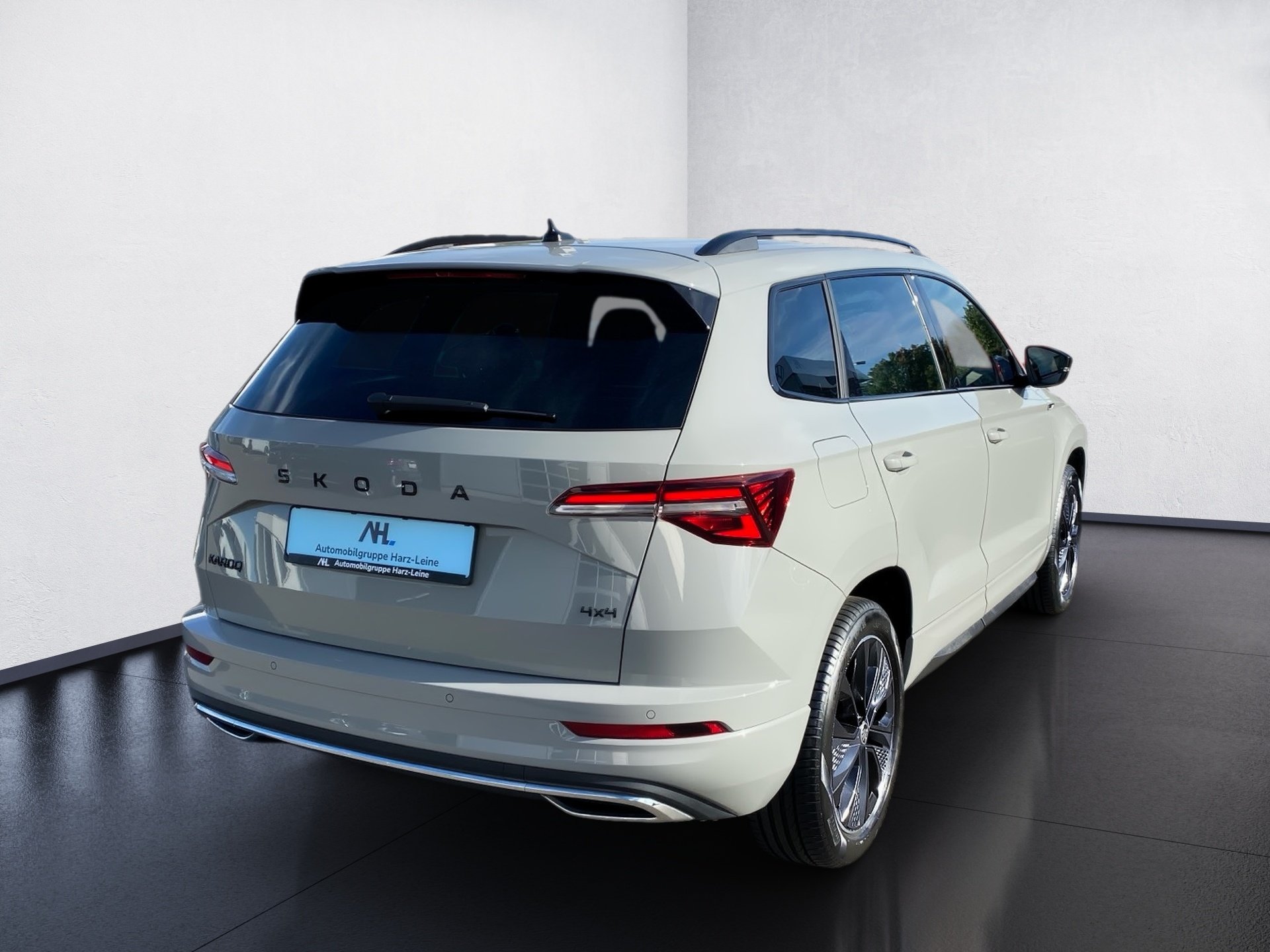 Karoq 2.0 TSI Sportline 4x4 DSG Sport-Paket Matrix