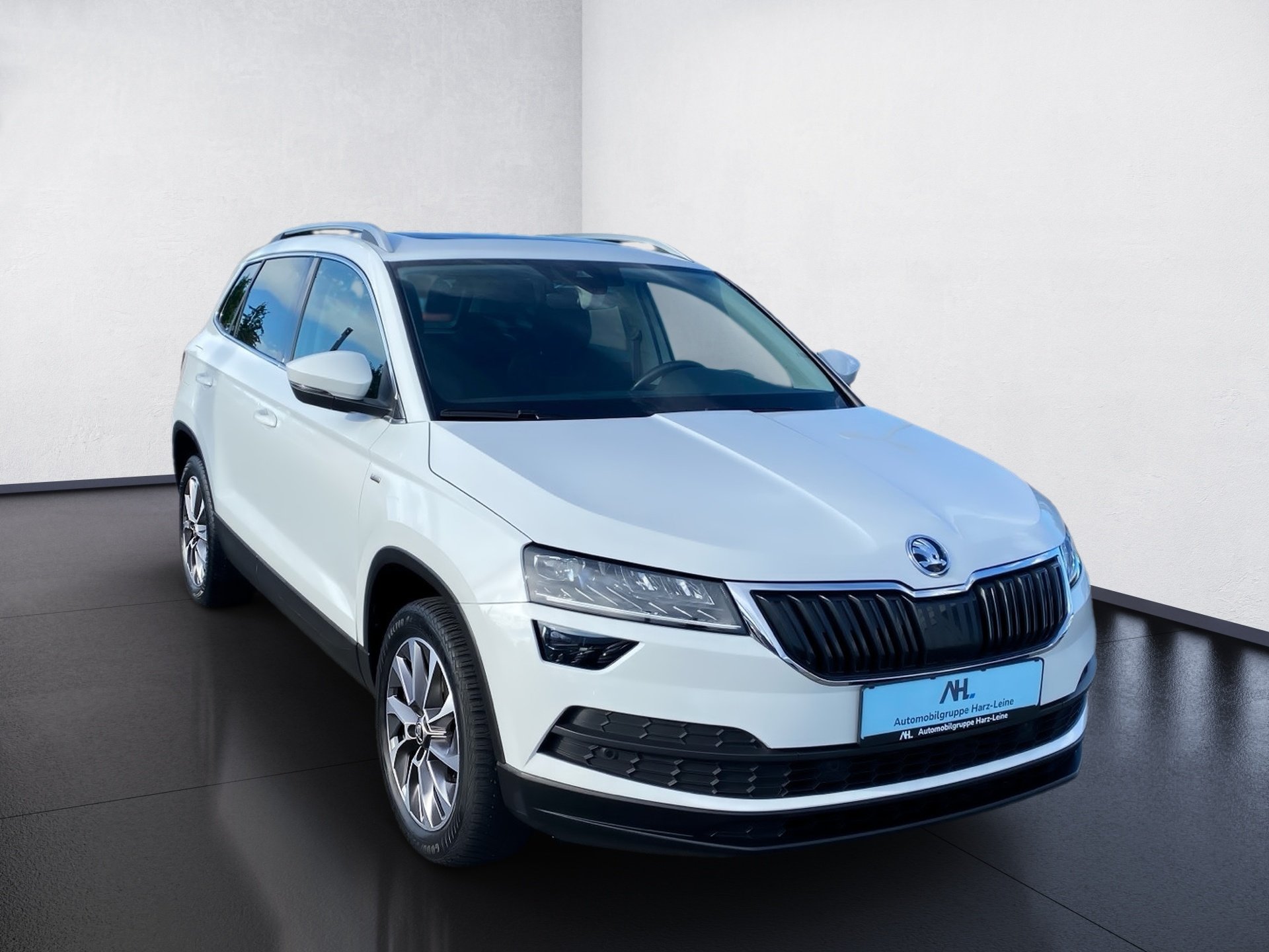 Karoq Ambition 1.5 TSI Clever DSG LED Navi ACC RFK