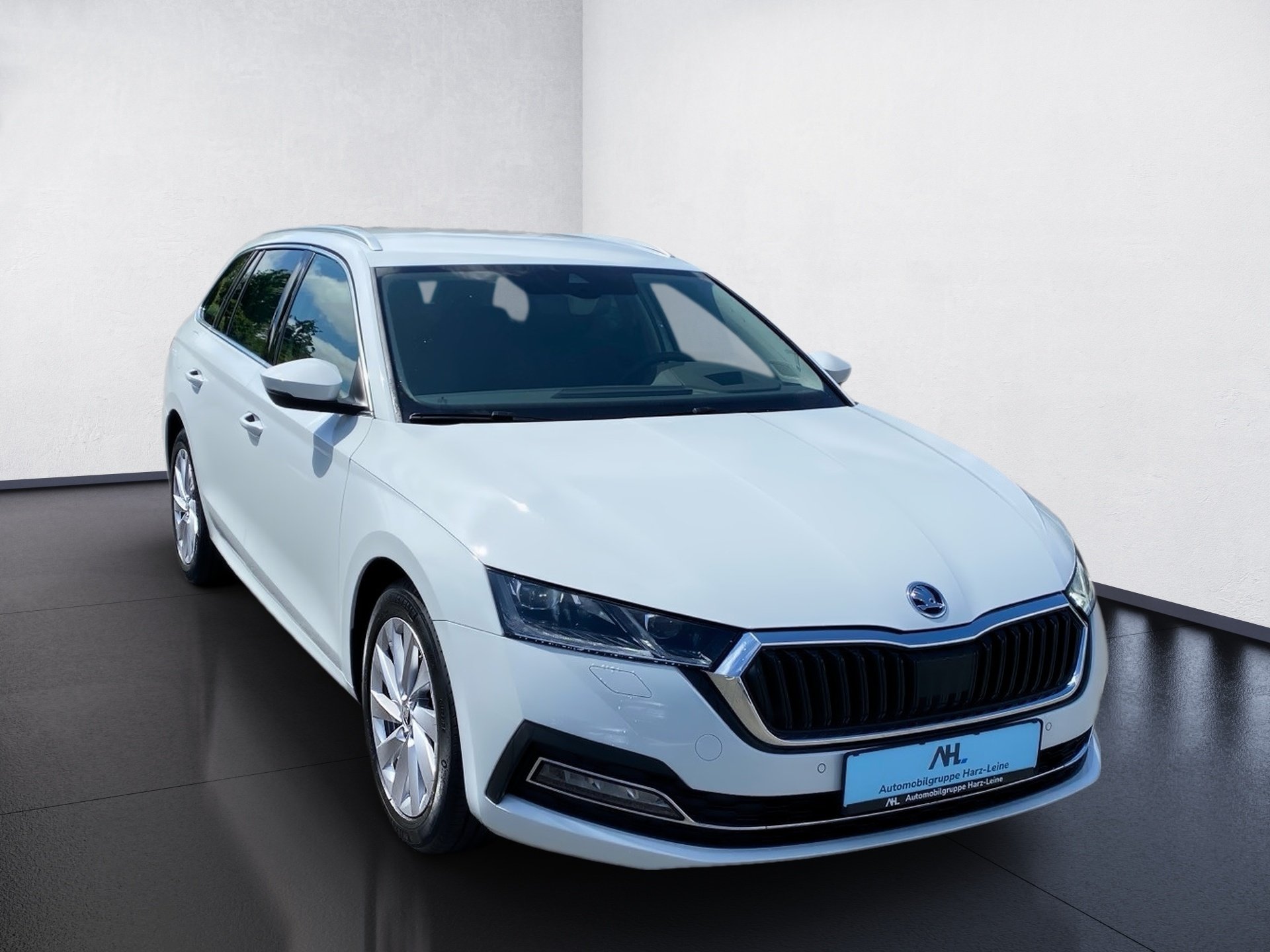 Octavia Combi 2.0 TDI Selection Plus DSG LED Navi HuD RFK PDC SHZ