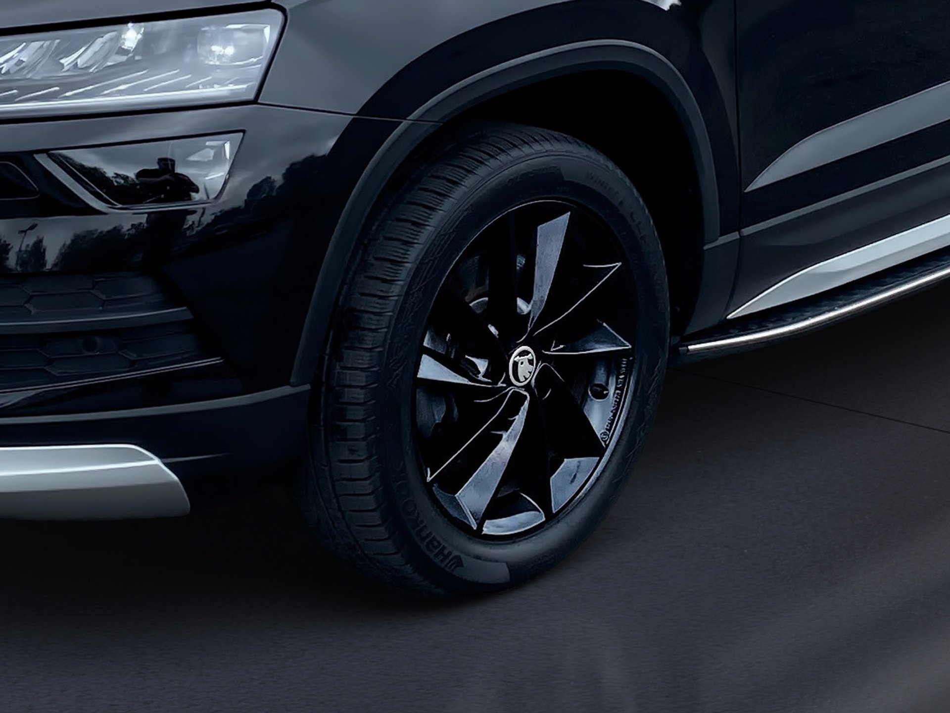 Karoq 2.0 TDI Scout 4x4 DSG LED Navi ACC AHK Pano