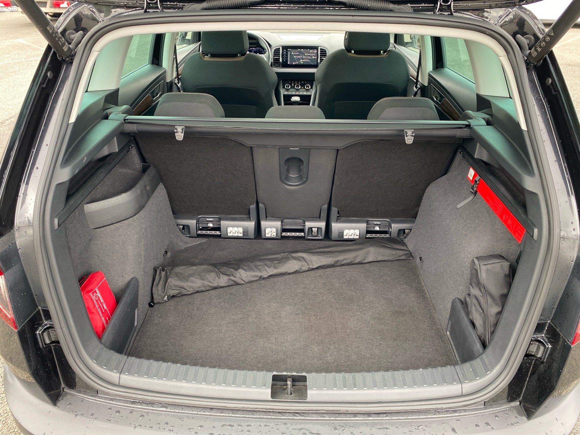 Karoq 2.0 TDI Scout 4x4 DSG LED Navi ACC AHK Pano