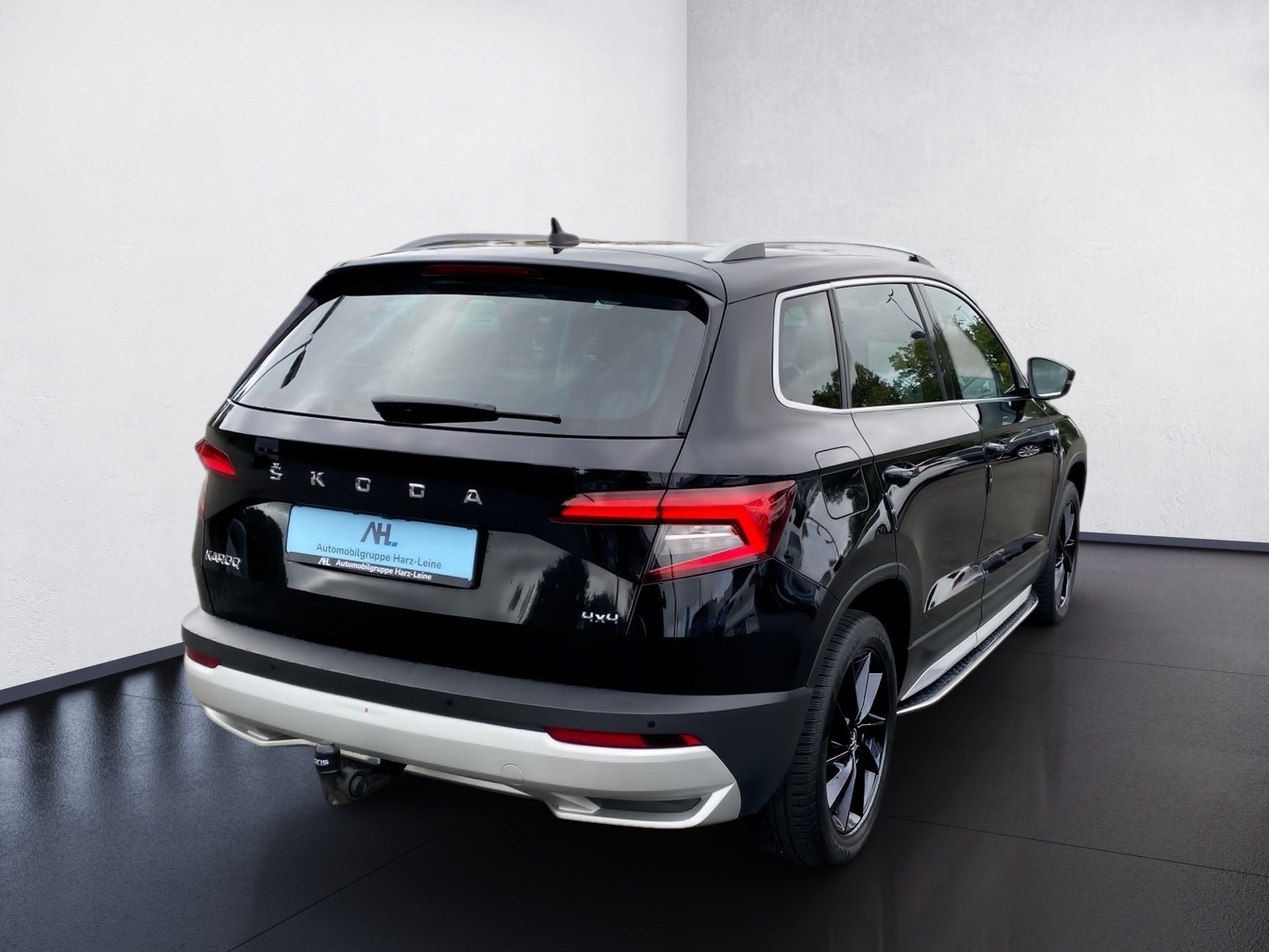 Karoq 2.0 TDI Scout 4x4 DSG LED Navi ACC AHK Pano