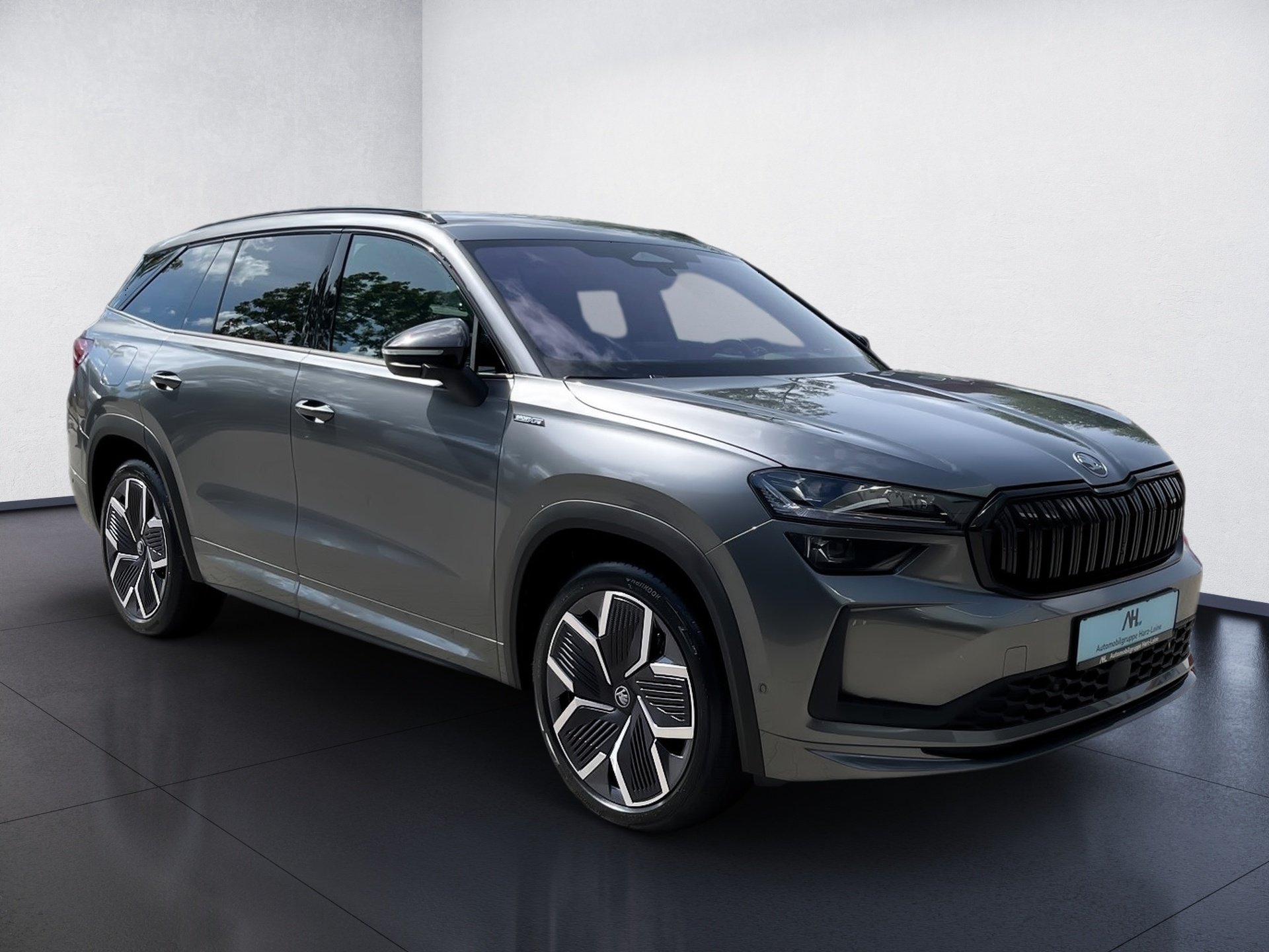 Kodiaq 1.5 TSI iV Sportline DSG Matrix AHK Navi HuD 360° ACC