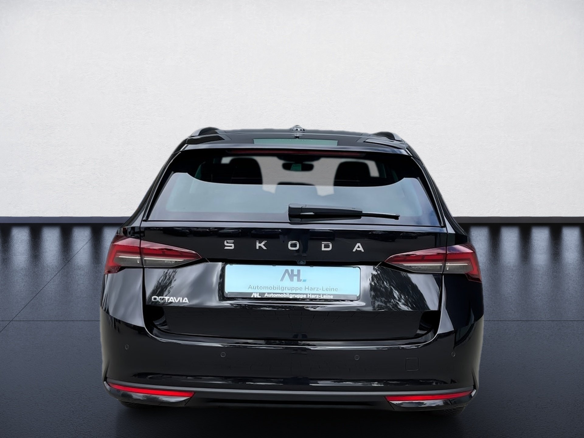 Octavia Combi 1.5 TSI mHEV Selection DSG Matrix Navi 360° Canton