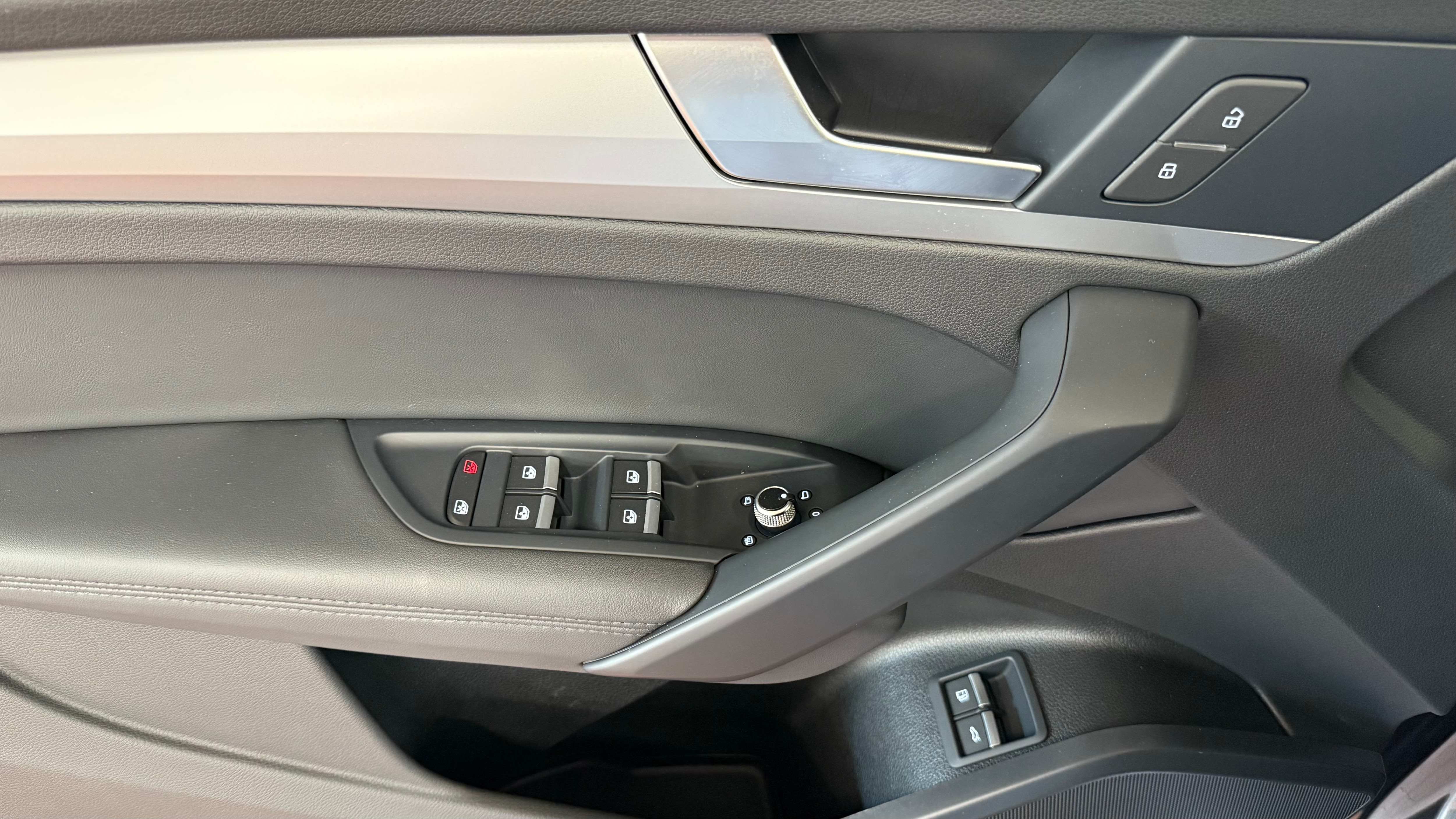 Q5 Sportback 50 TFSIe S line quattro S-tronic Matrix Navi 360°