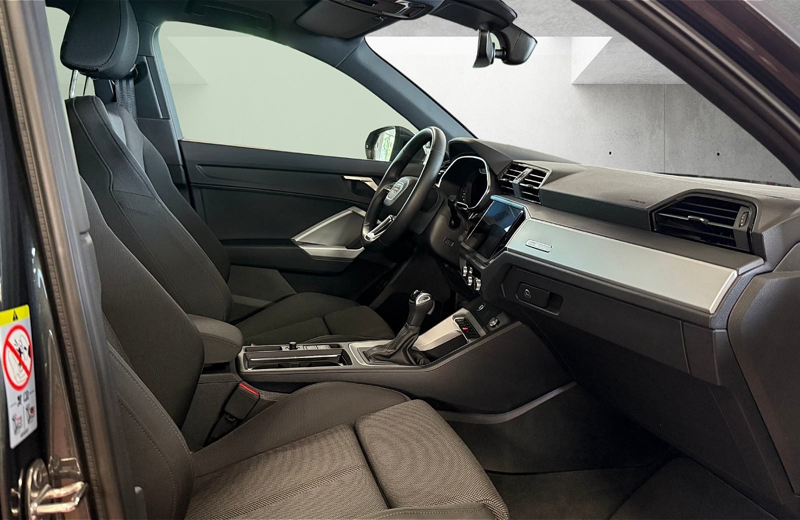 Q3 Sportback 35 TFSI S line S-tronic LED Navi AHK Pano RFK